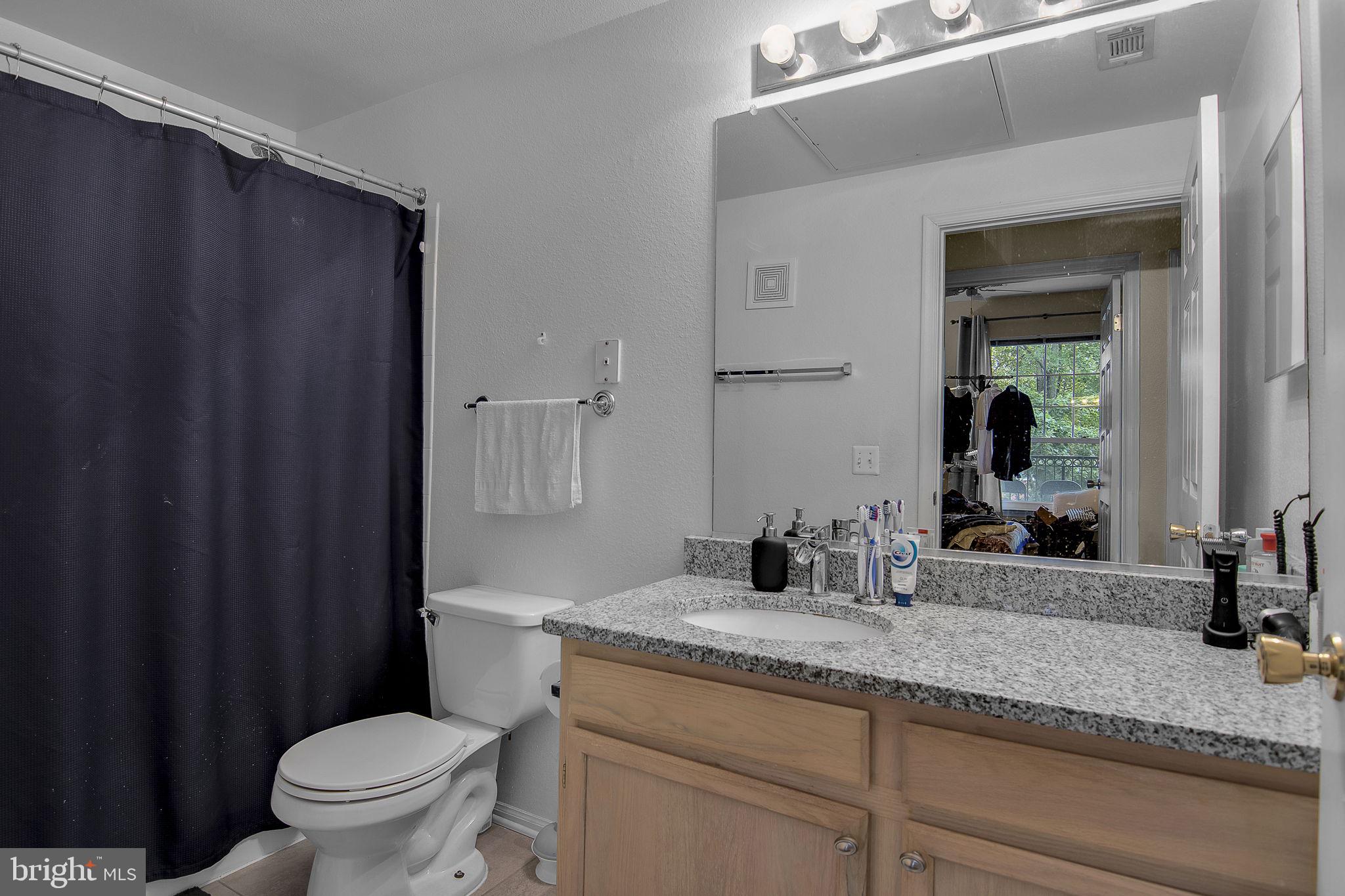 GATES OF MCLEAN - Residential