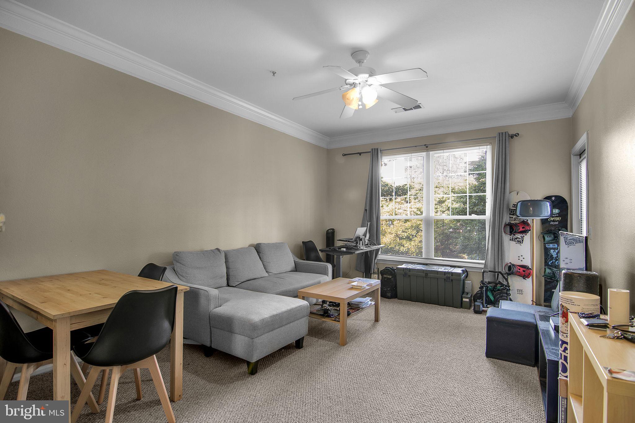 GATES OF MCLEAN - Residential