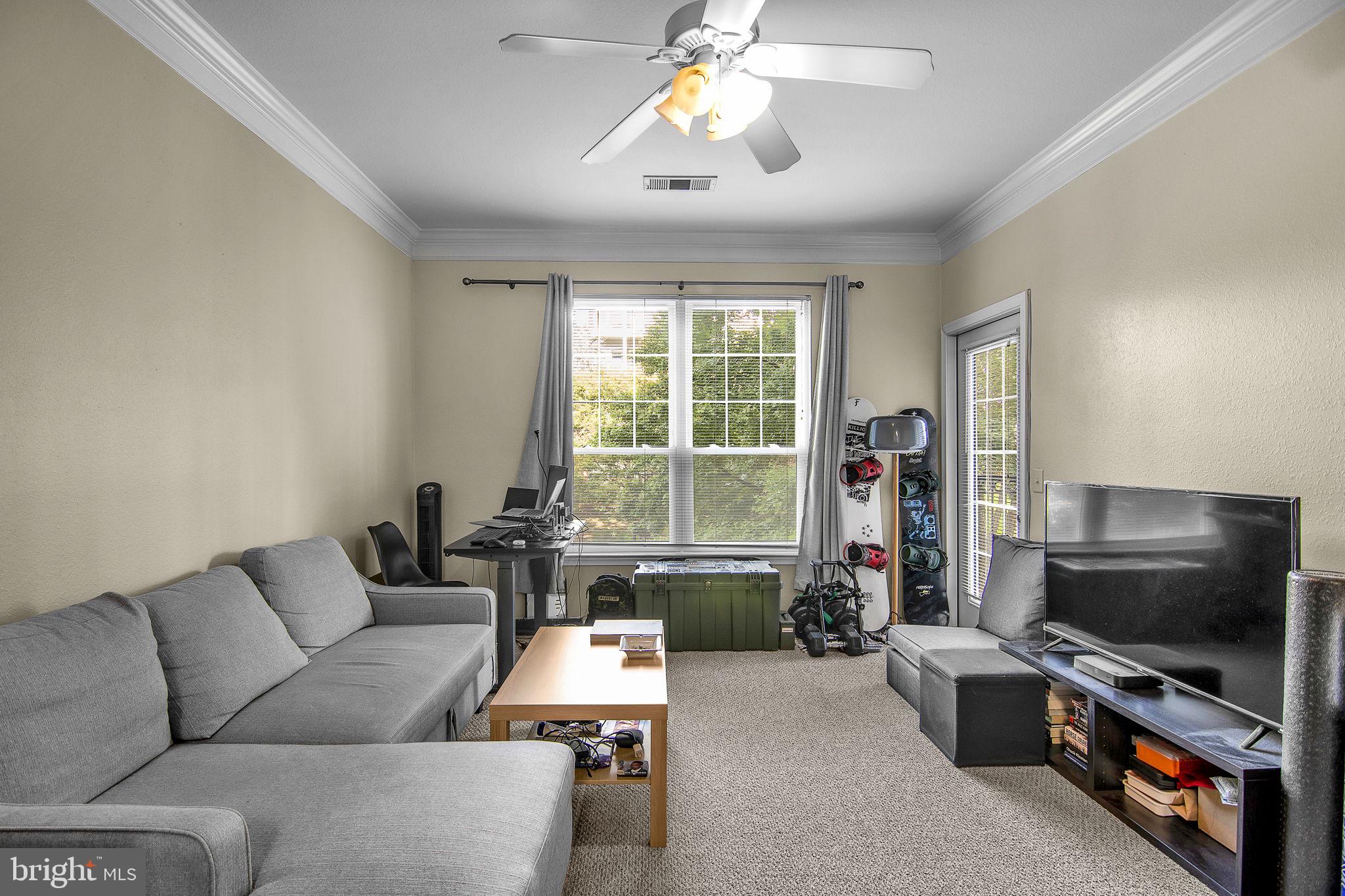 GATES OF MCLEAN - Residential