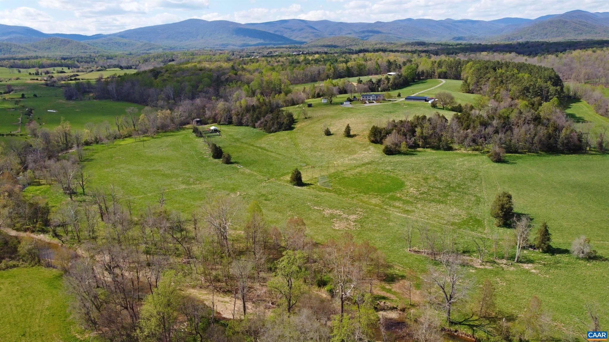 928 SLATE MILL RD