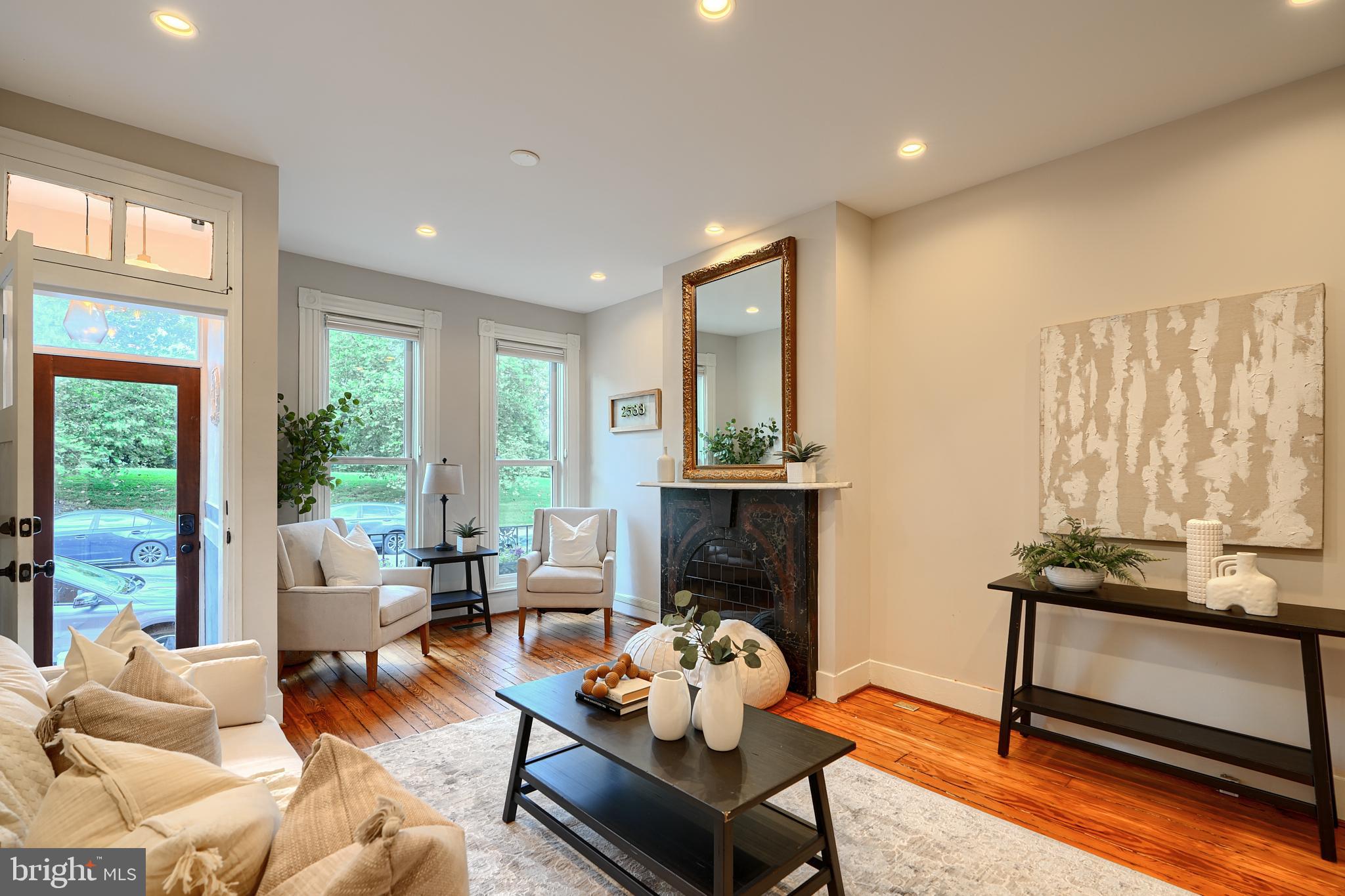 CANTON - Residential