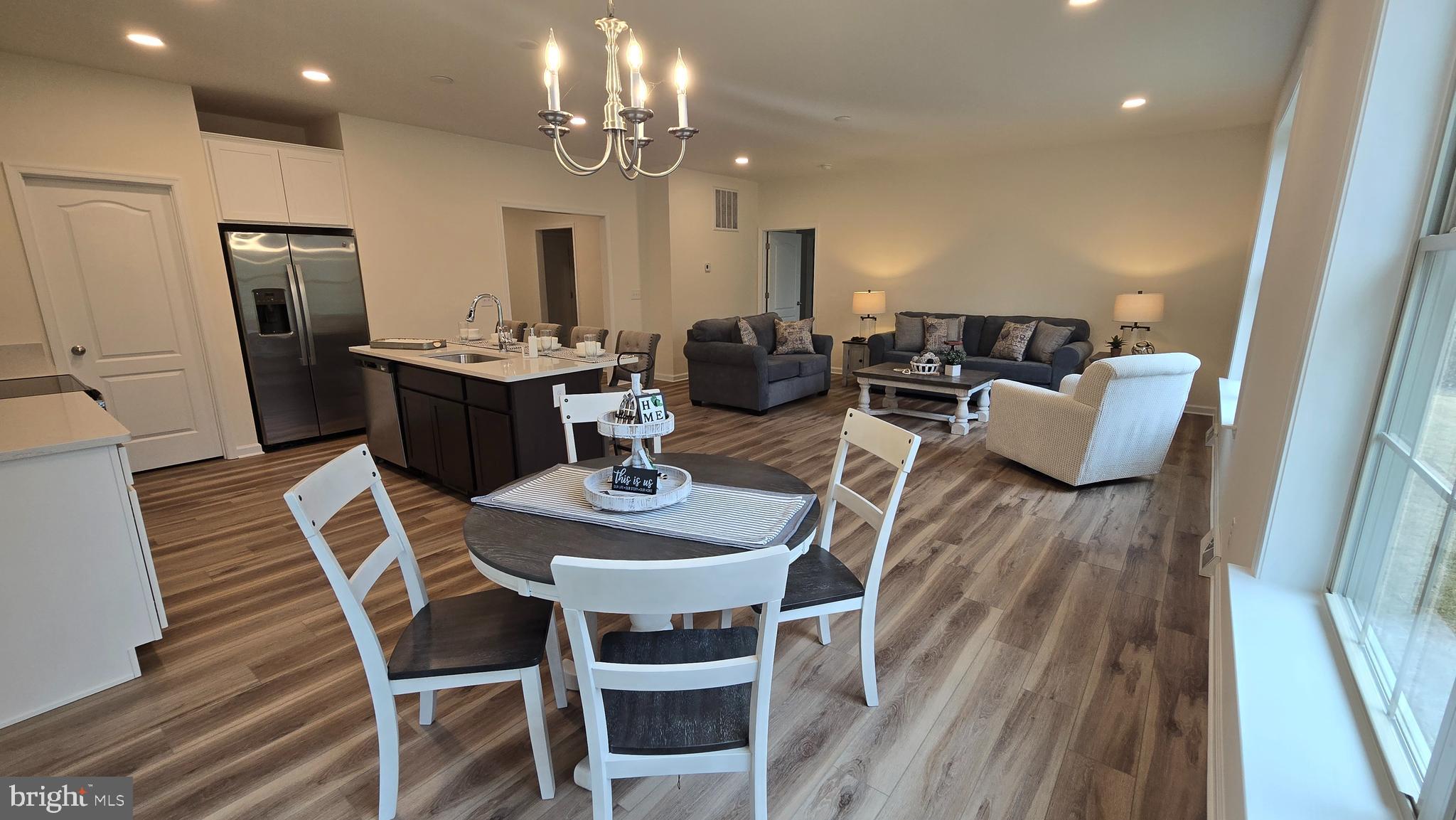 THE VINES OF SANDHILL - Residential