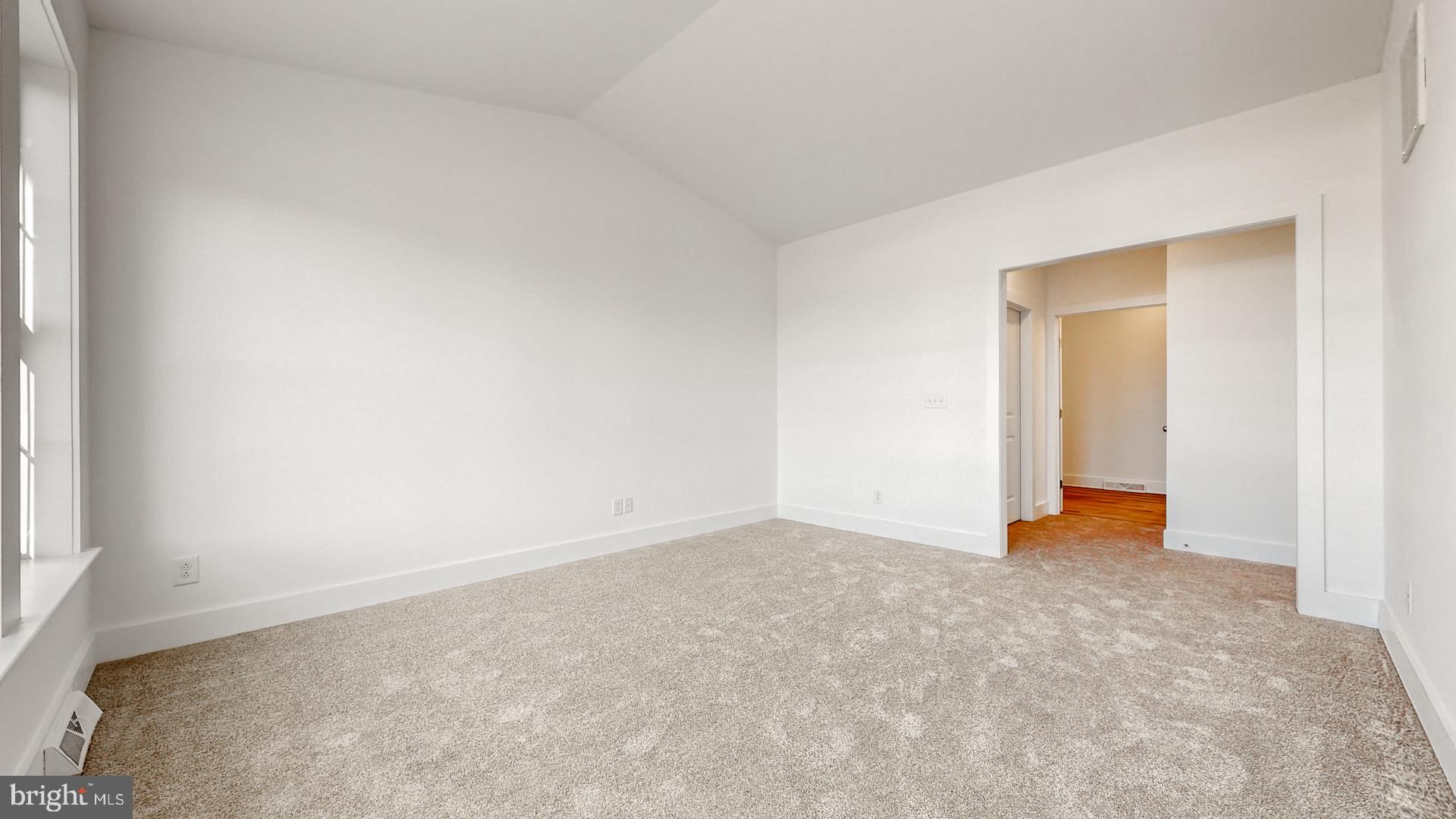 THE VINES OF SANDHILL - Residential