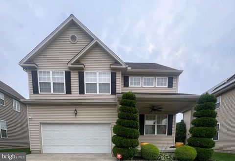 Photo of 114 Rosemary Court, BEAR, DE 19701 (MLS # DENC2087200)