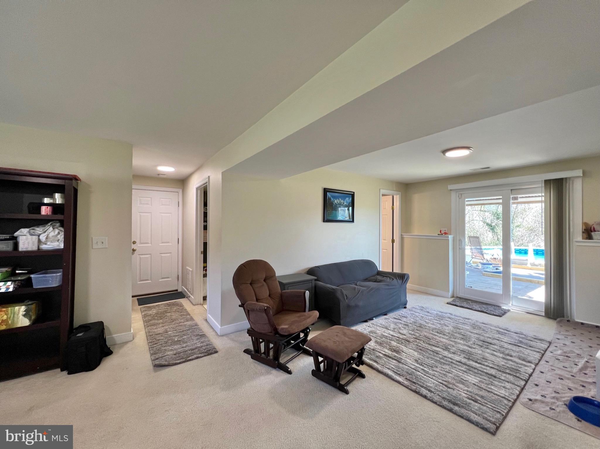 REGULARS - Residential