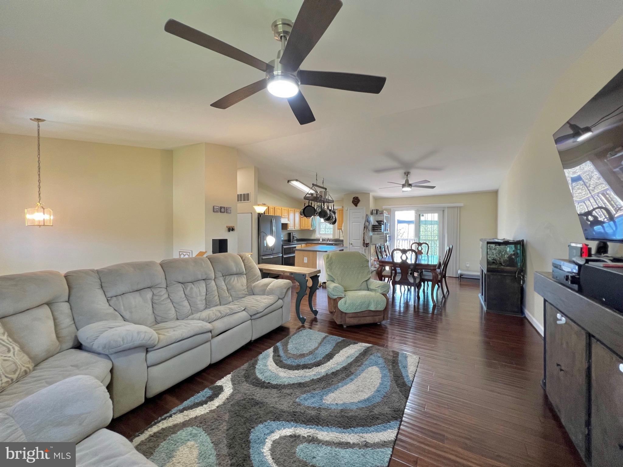 REGULARS - Residential