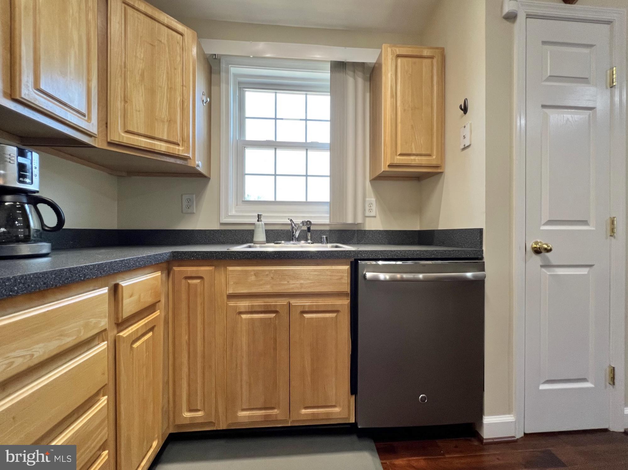 REGULARS - Residential