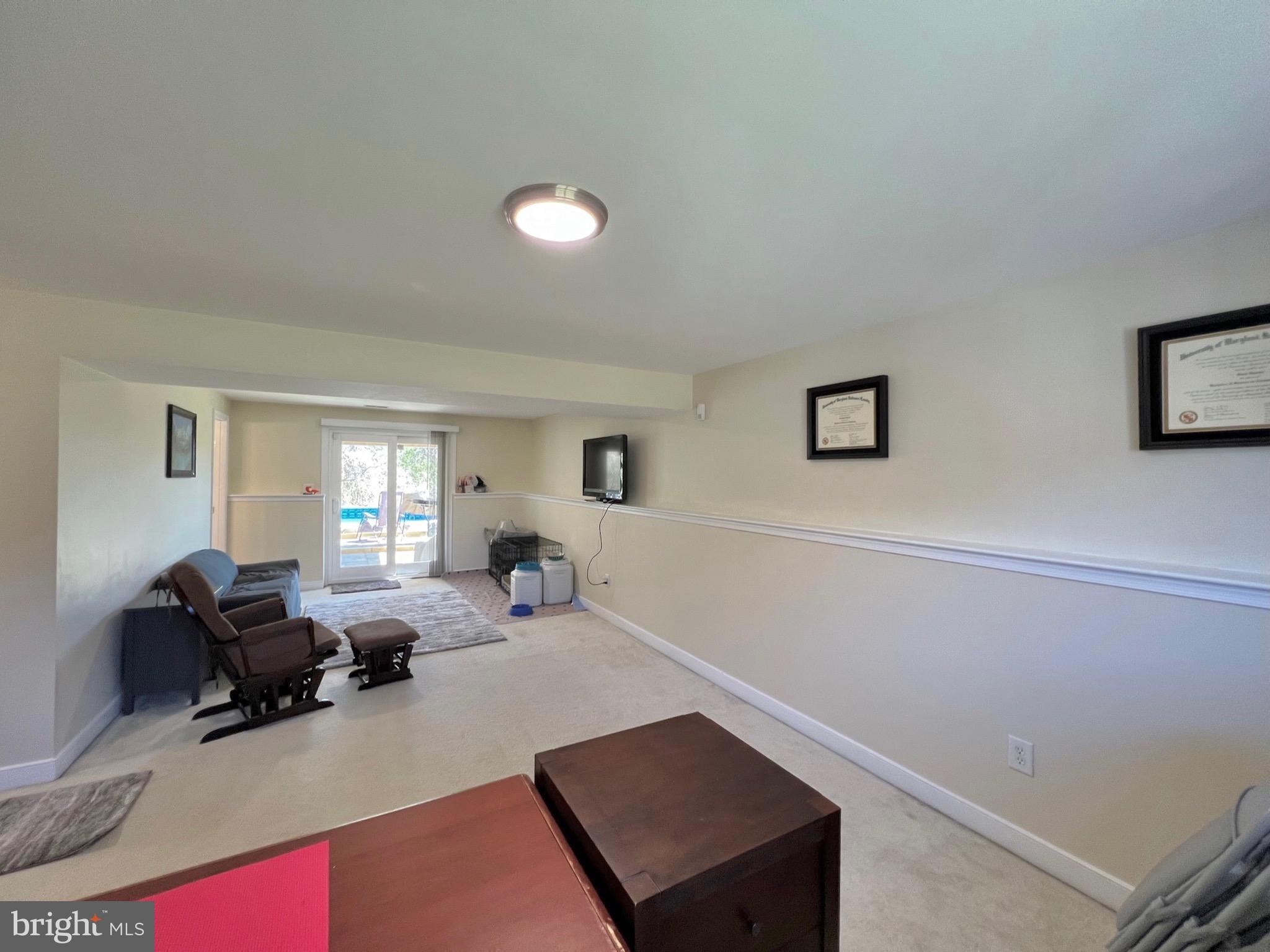 REGULARS - Residential