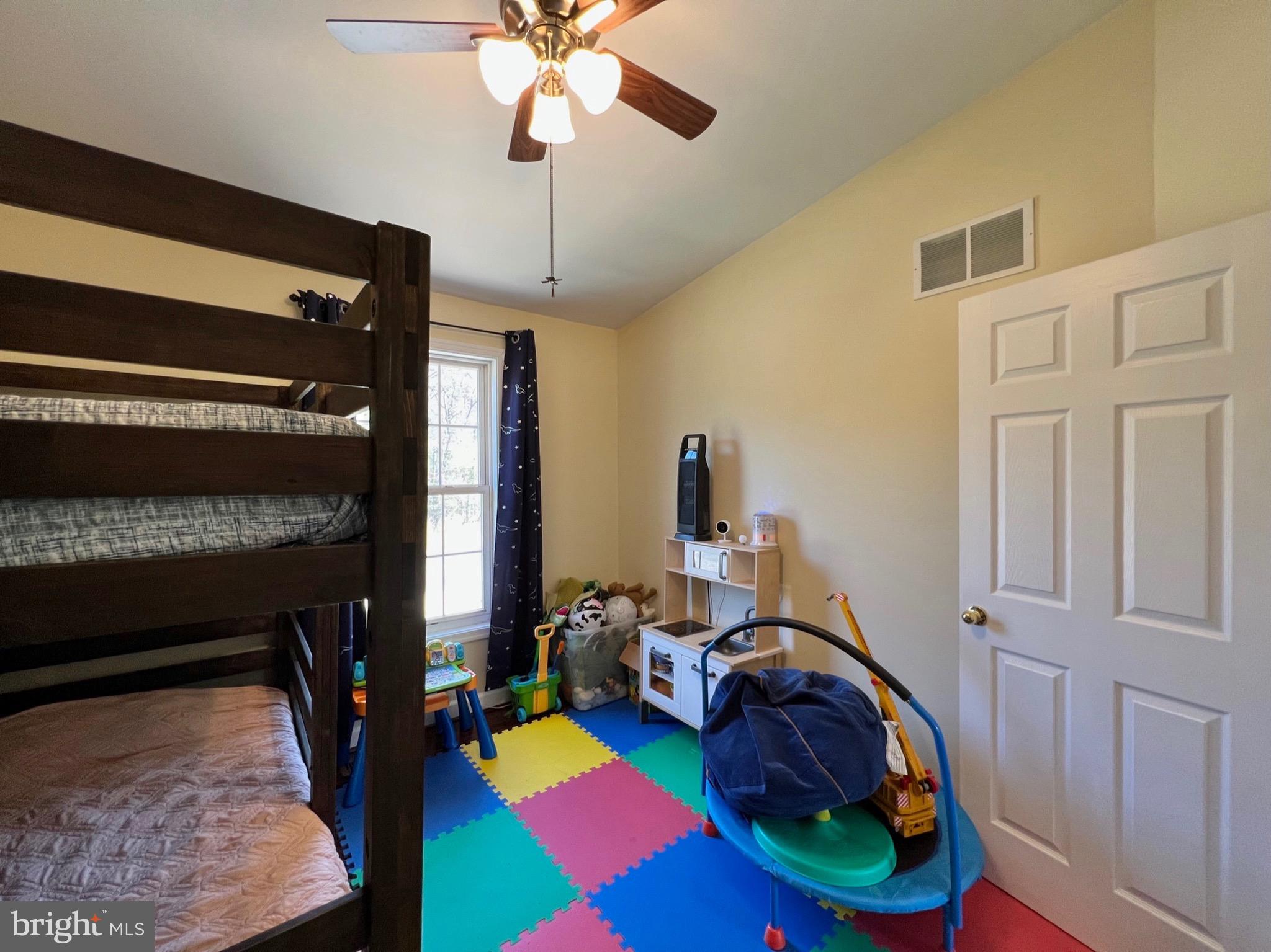 REGULARS - Residential