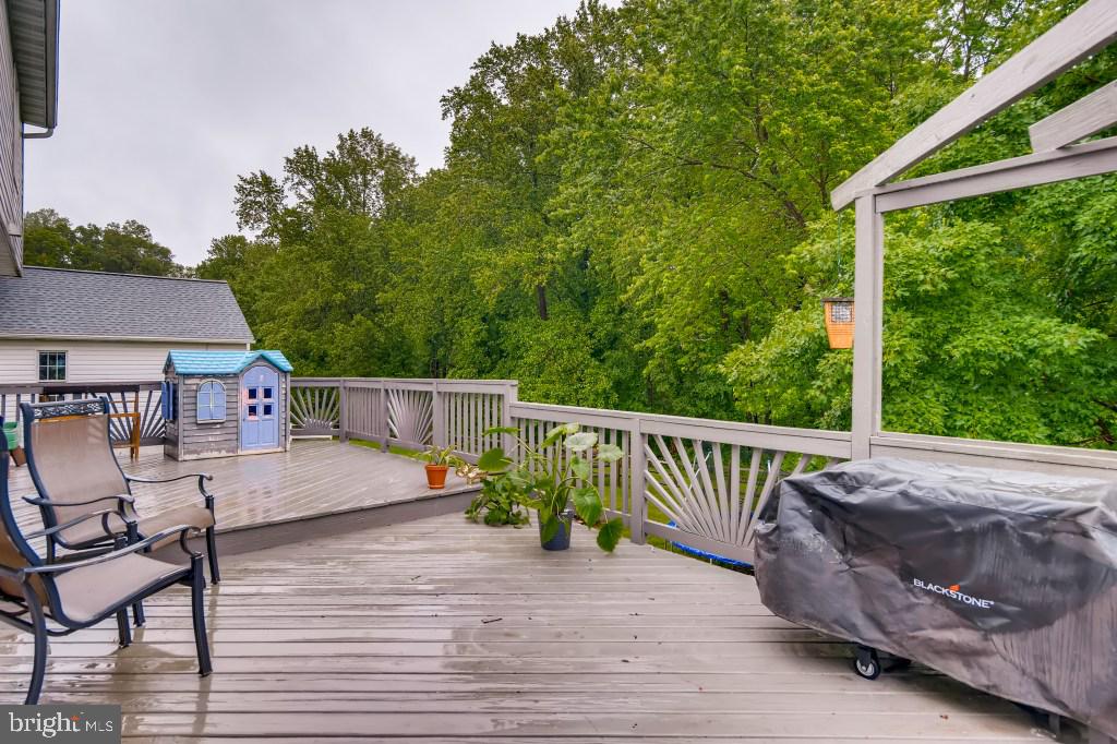 HUNTERS RUN - Residential