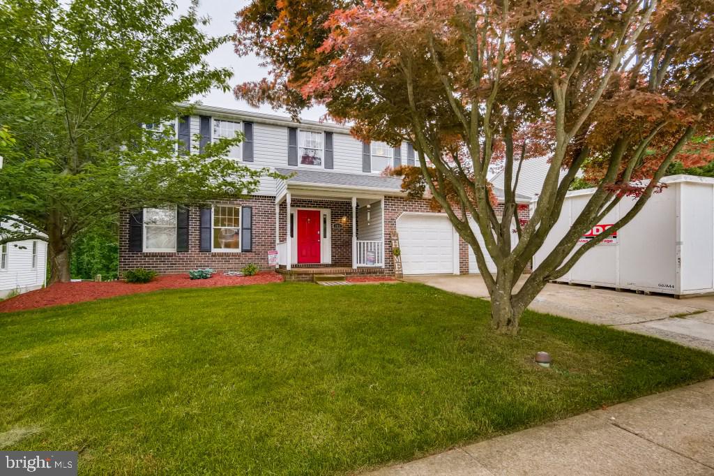 HUNTERS RUN - Residential