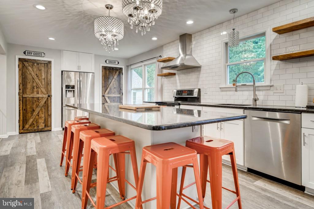 HUNTERS RUN - Residential