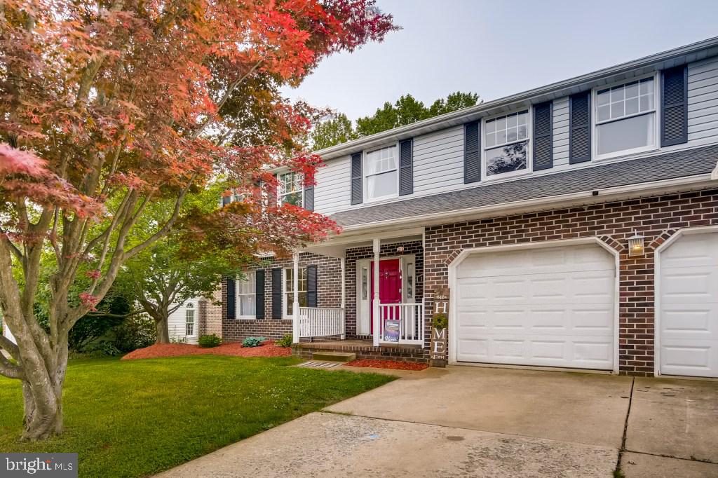 HUNTERS RUN - Residential