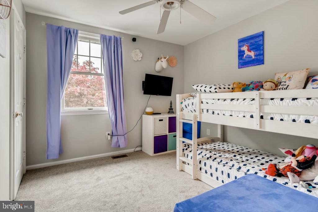 HUNTERS RUN - Residential