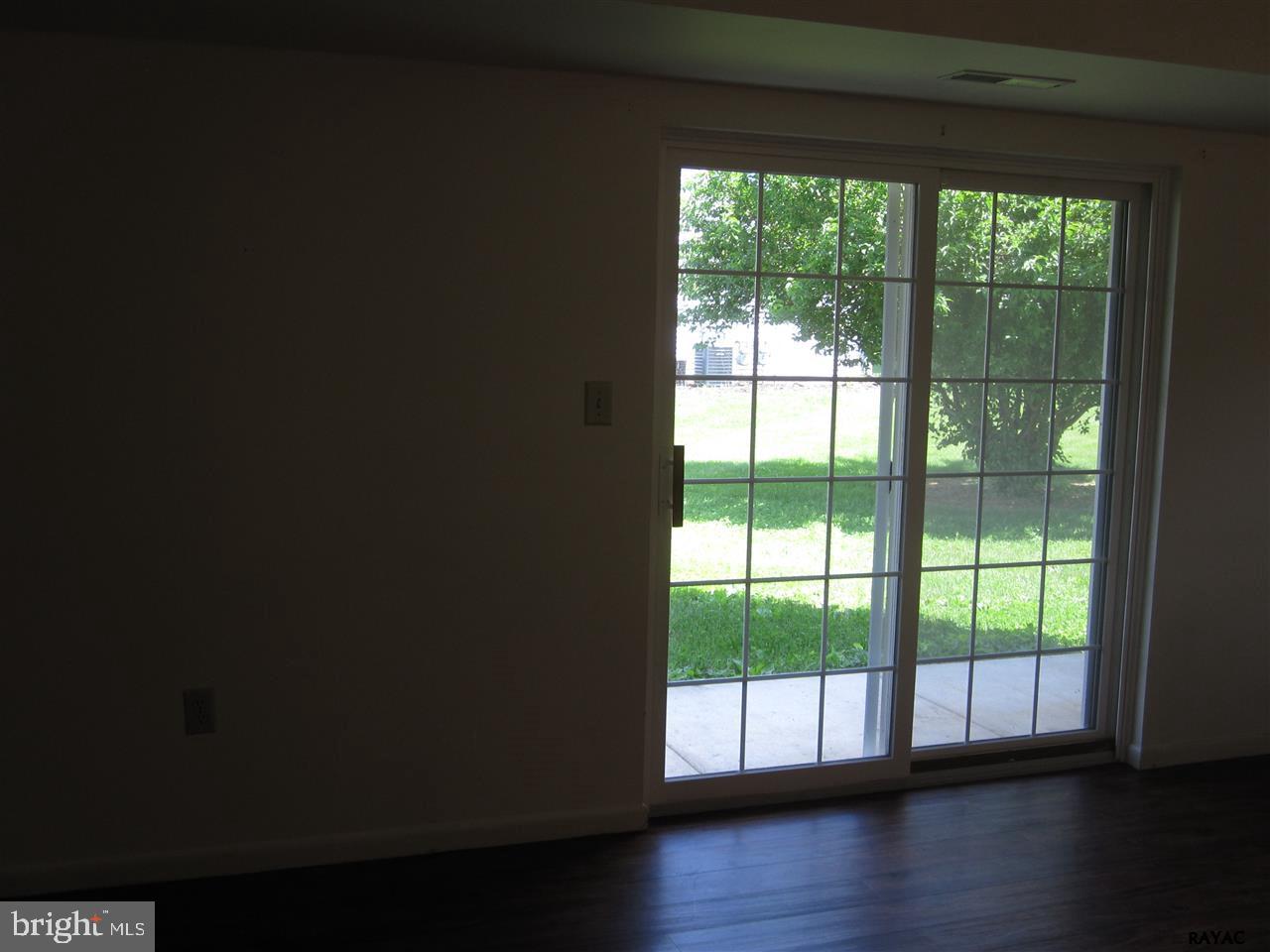 PARKSIDE - Residential