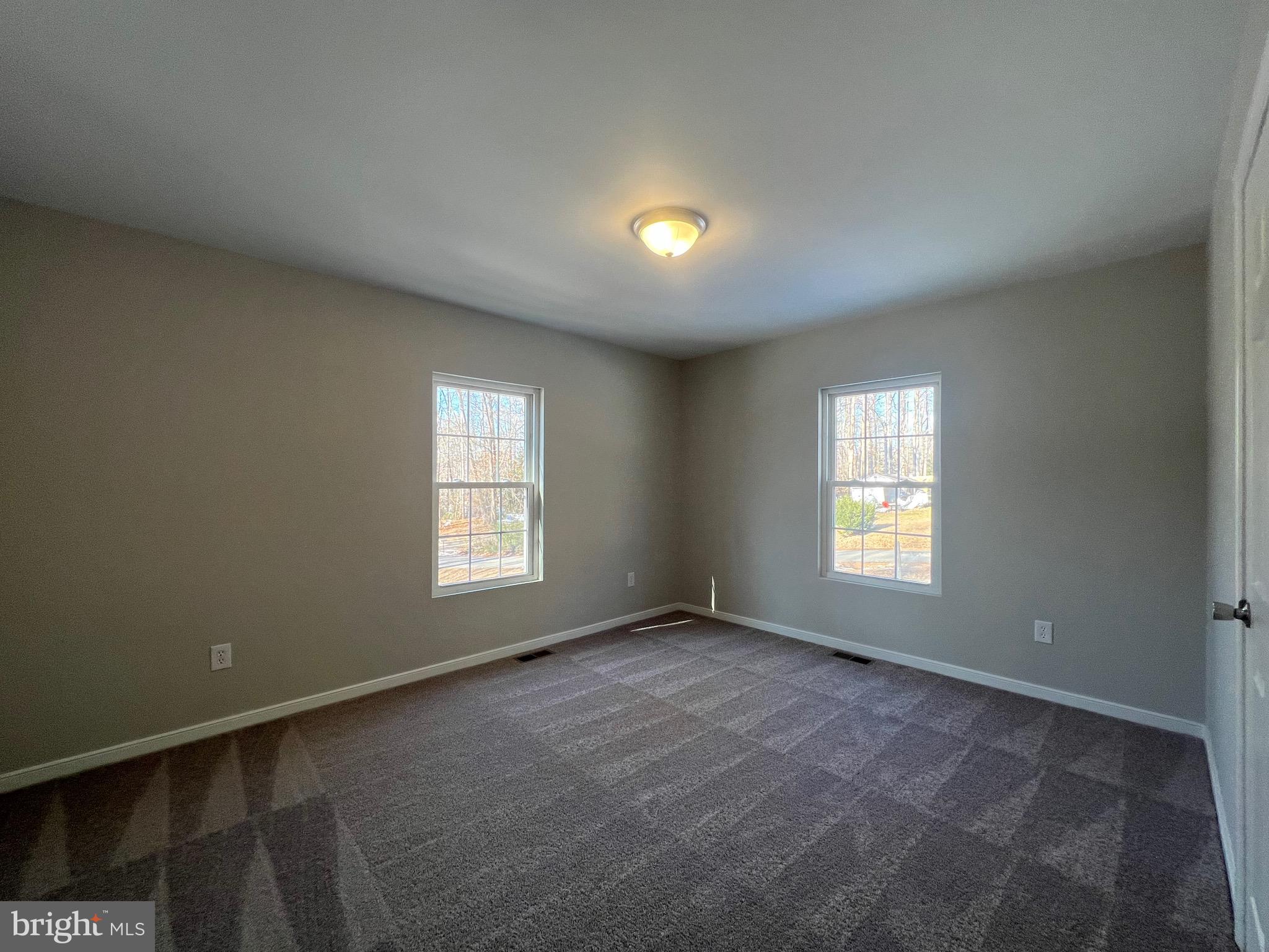 CAROLINE PINES - Residential