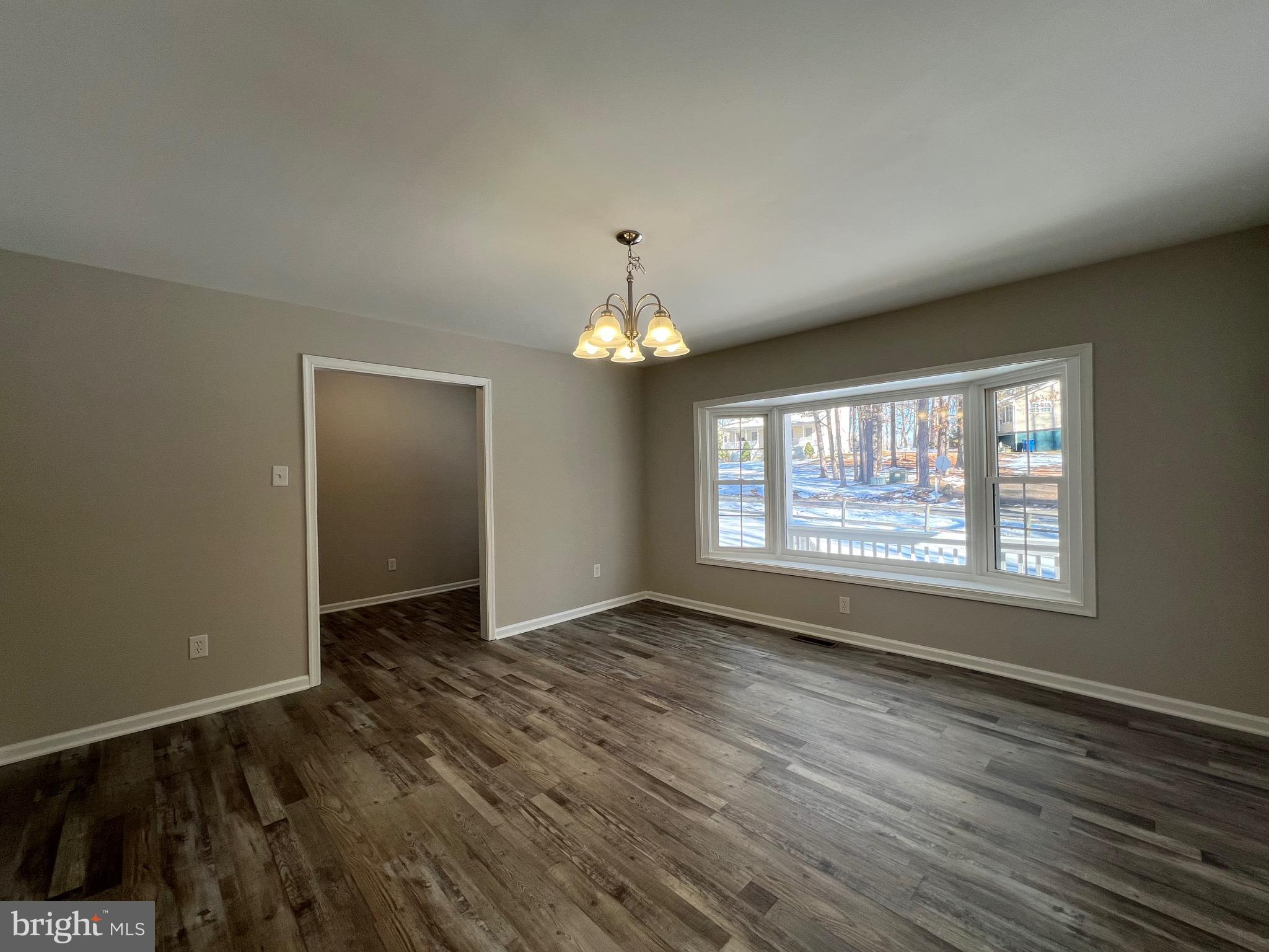 CAROLINE PINES - Residential