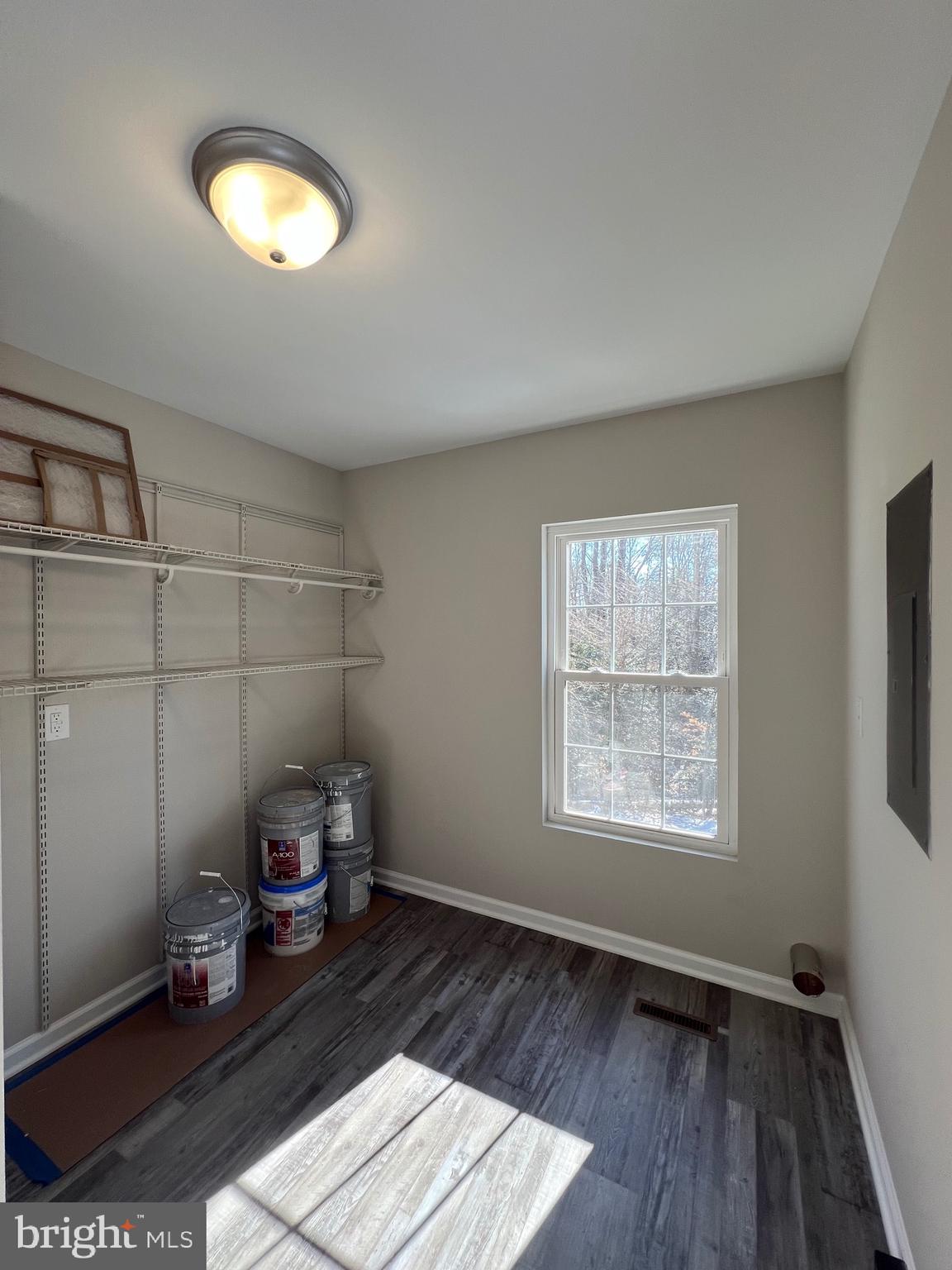 CAROLINE PINES - Residential