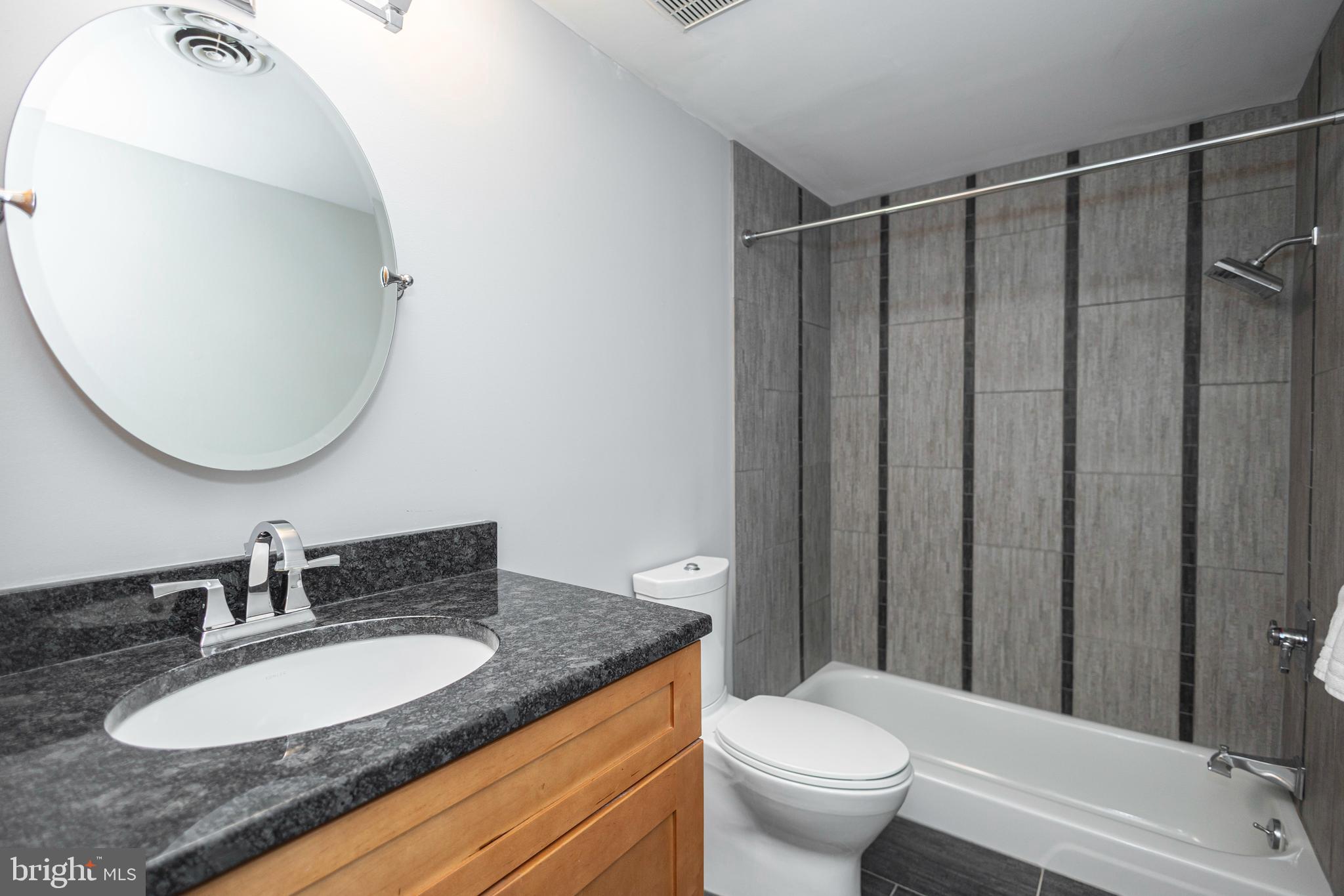 YARDLEY COMMONS - Residential