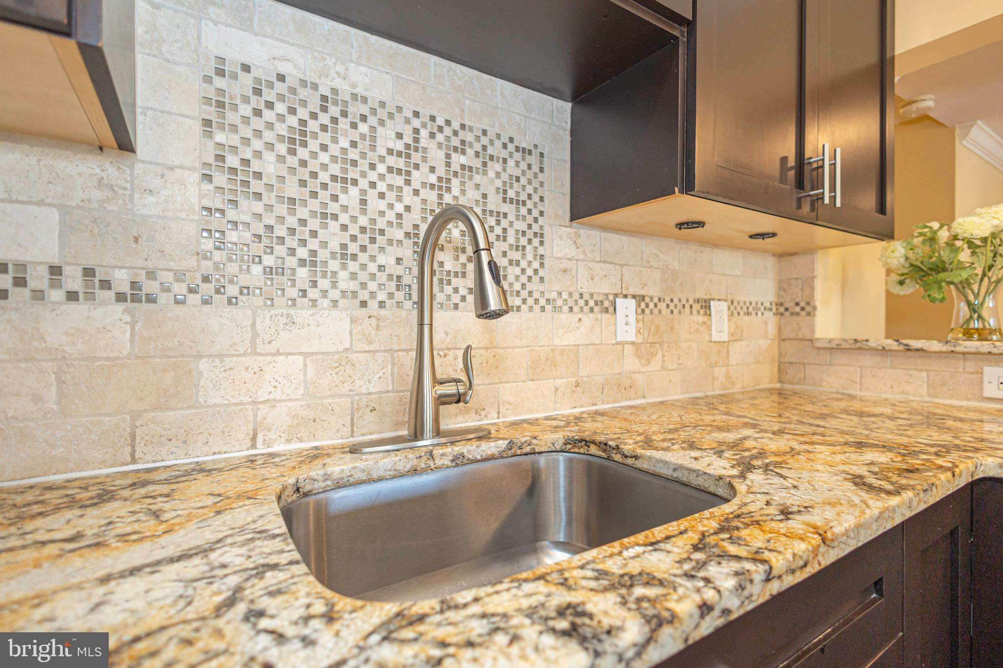 YARDLEY COMMONS - Residential