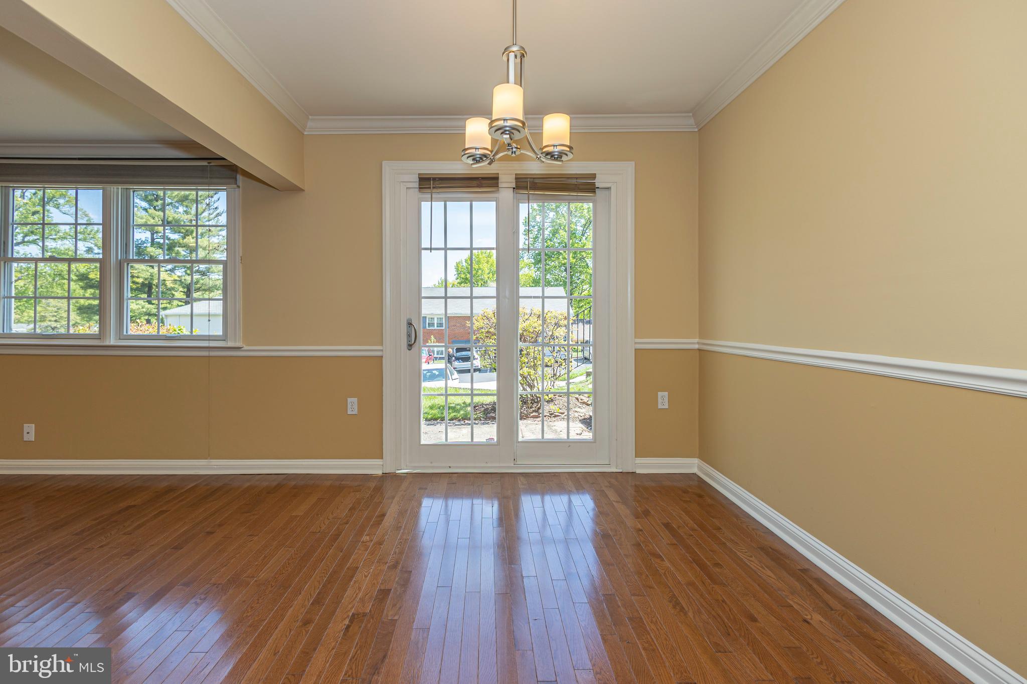 YARDLEY COMMONS - Residential