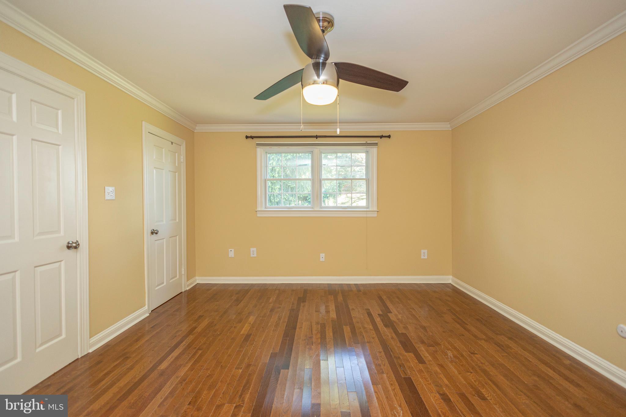 YARDLEY COMMONS - Residential