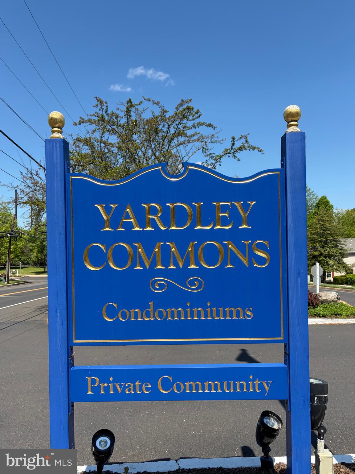 YARDLEY COMMONS - Residential