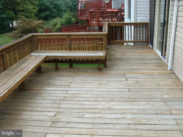 FLOWER HILL - Residential Lease