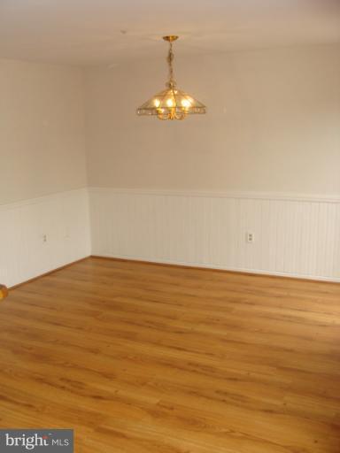 8000 CRABTREE PLACE