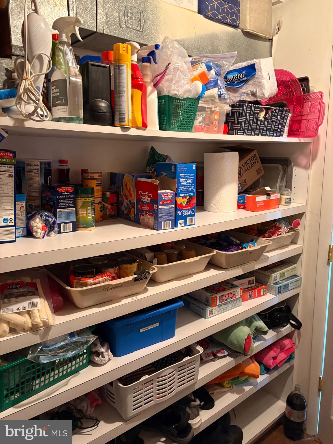 ROLLING VALLEY WEST - Residential