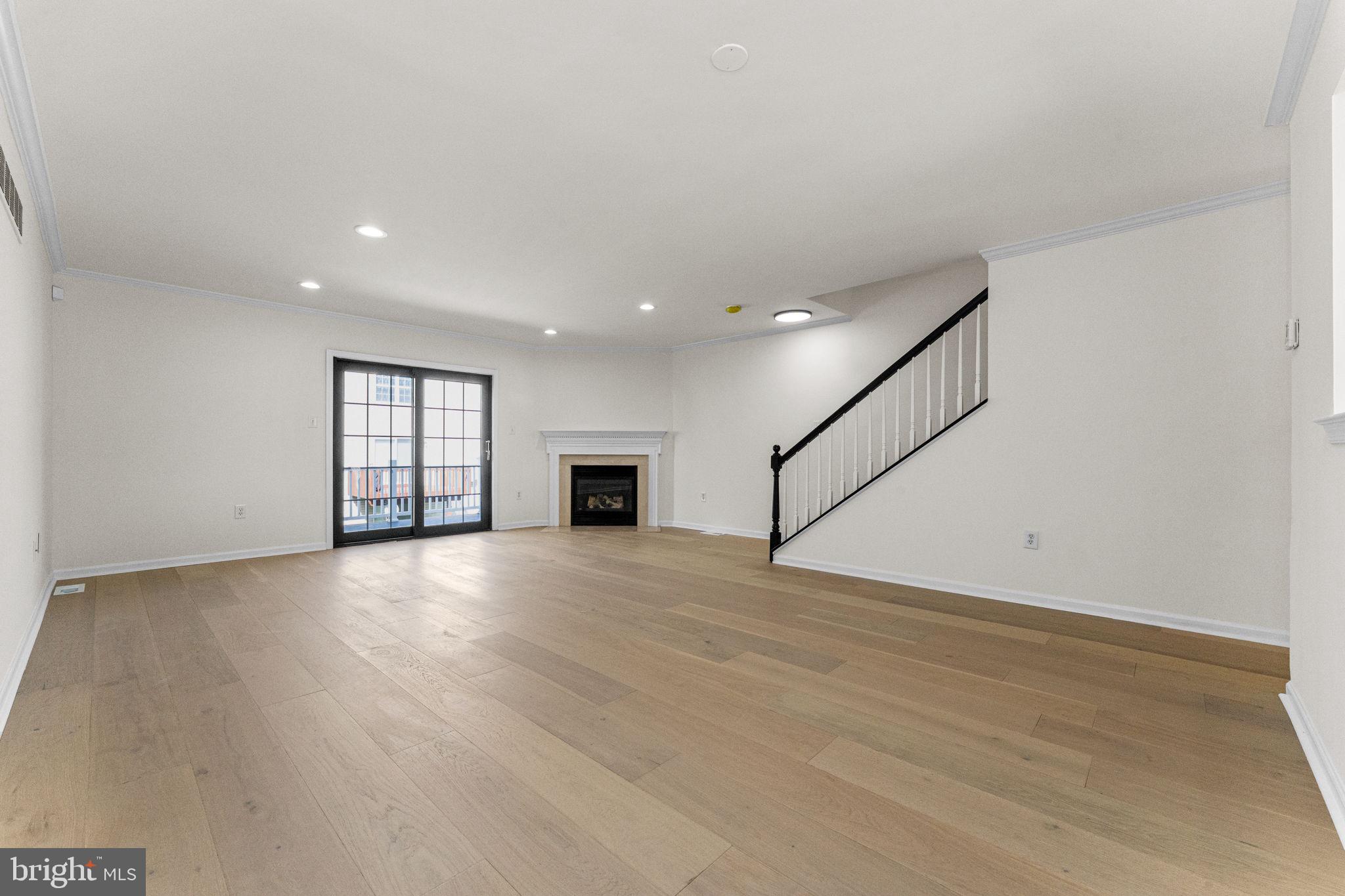 NORRISTOWN - Residential