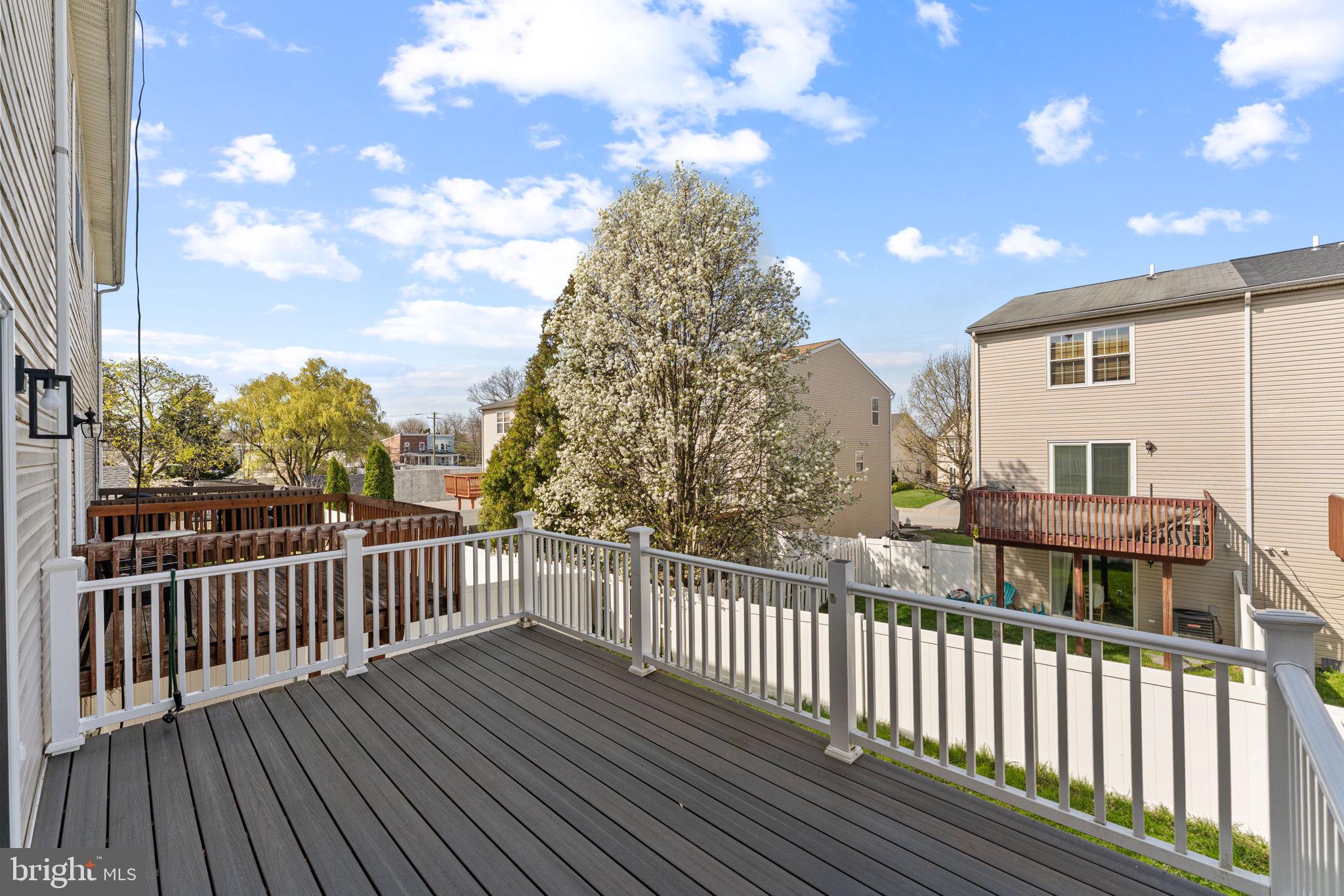 NORRISTOWN - Residential