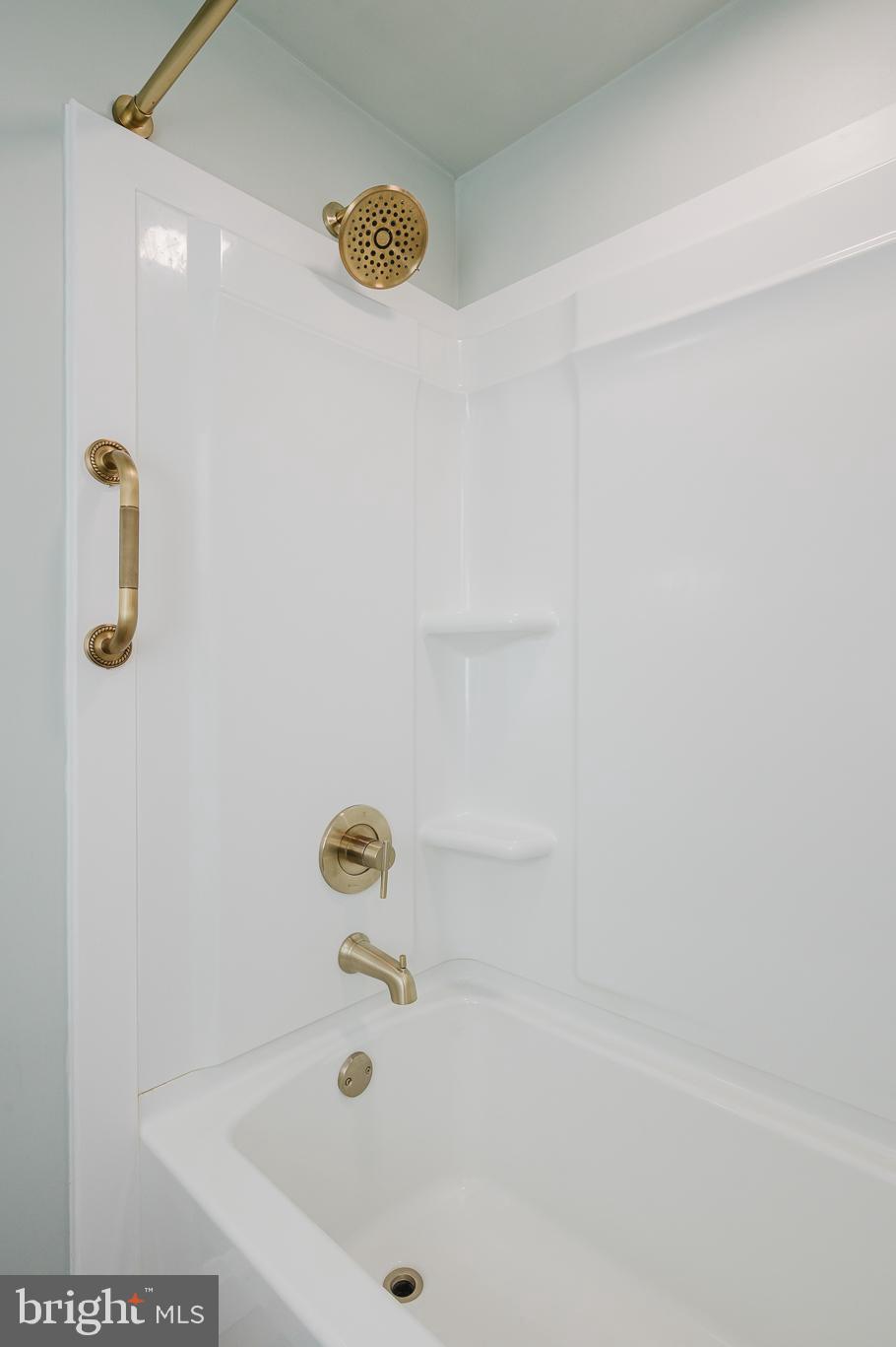 WESTOWNE - Residential