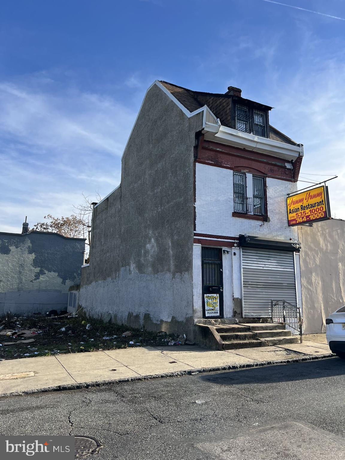 come to see this good opportunity for business owner, cross street with frankford ave, one block with bus stop and subway, it was Chinese restaurant before ,all the restaurant equipment are working Fine, restaurant closed due to family issues ,need a little renovation , upstair is 3 bedroom apartment , with hardwood floors ,heating system is not working, seller will get the repair done before closing .