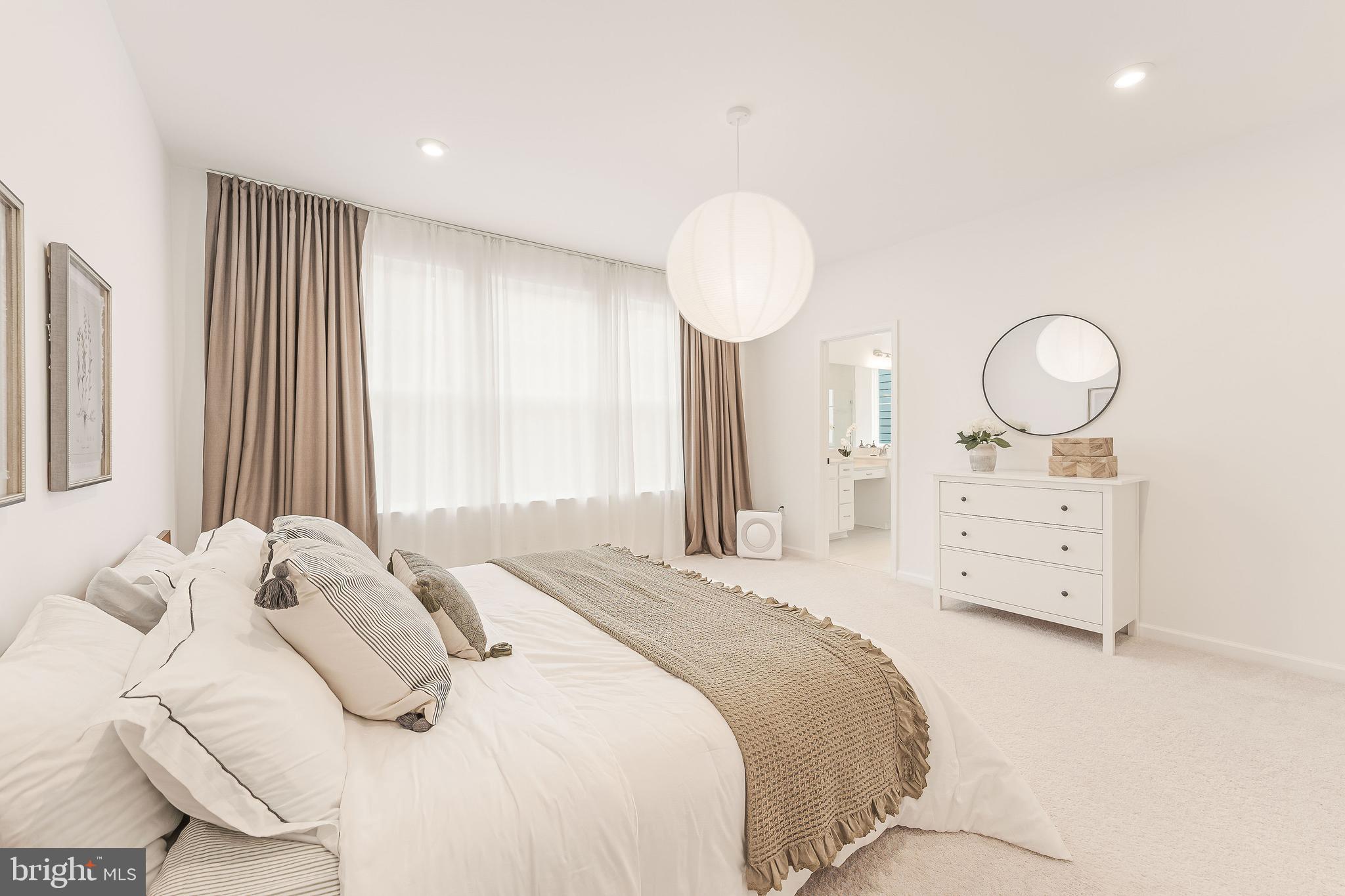 POTOMAC SHORES - Residential