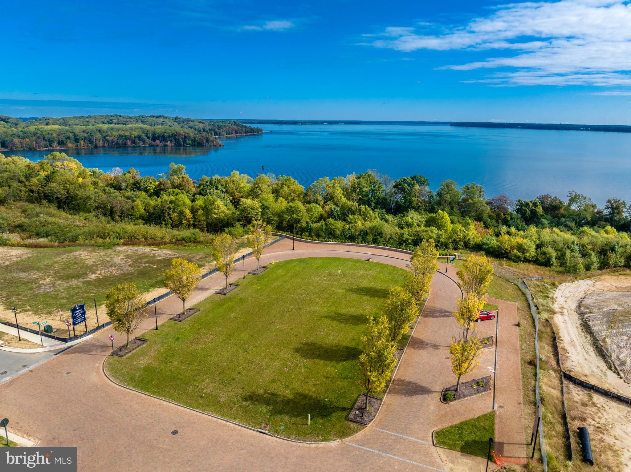 POTOMAC SHORES - Residential