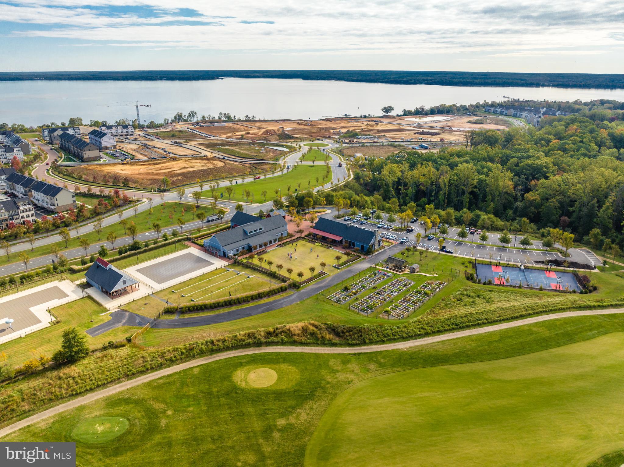 POTOMAC SHORES - Residential