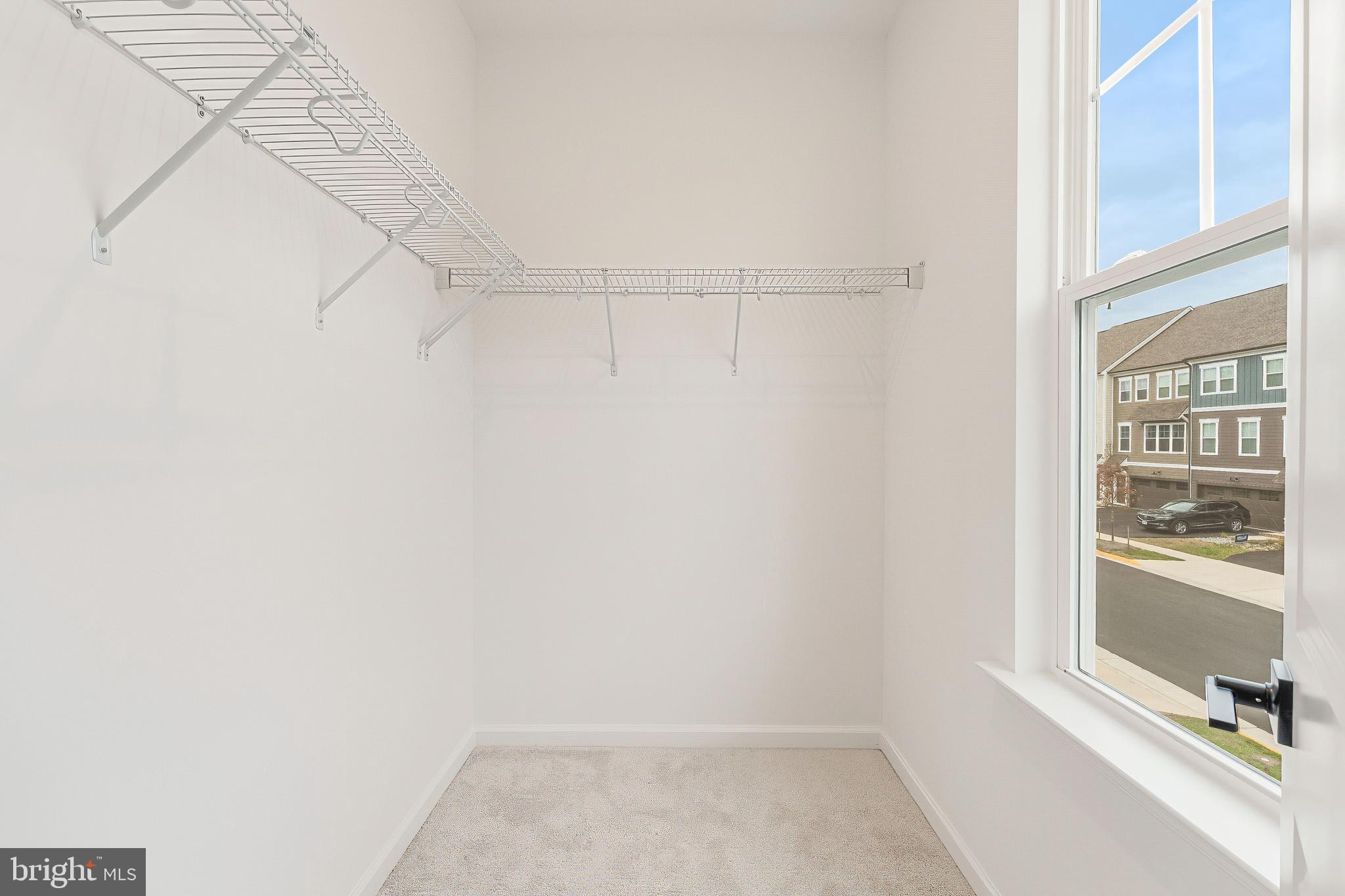 POTOMAC SHORES - Residential