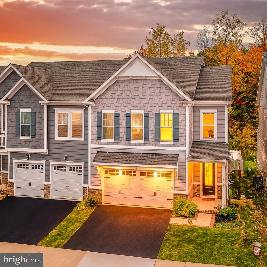 POTOMAC SHORES - Residential