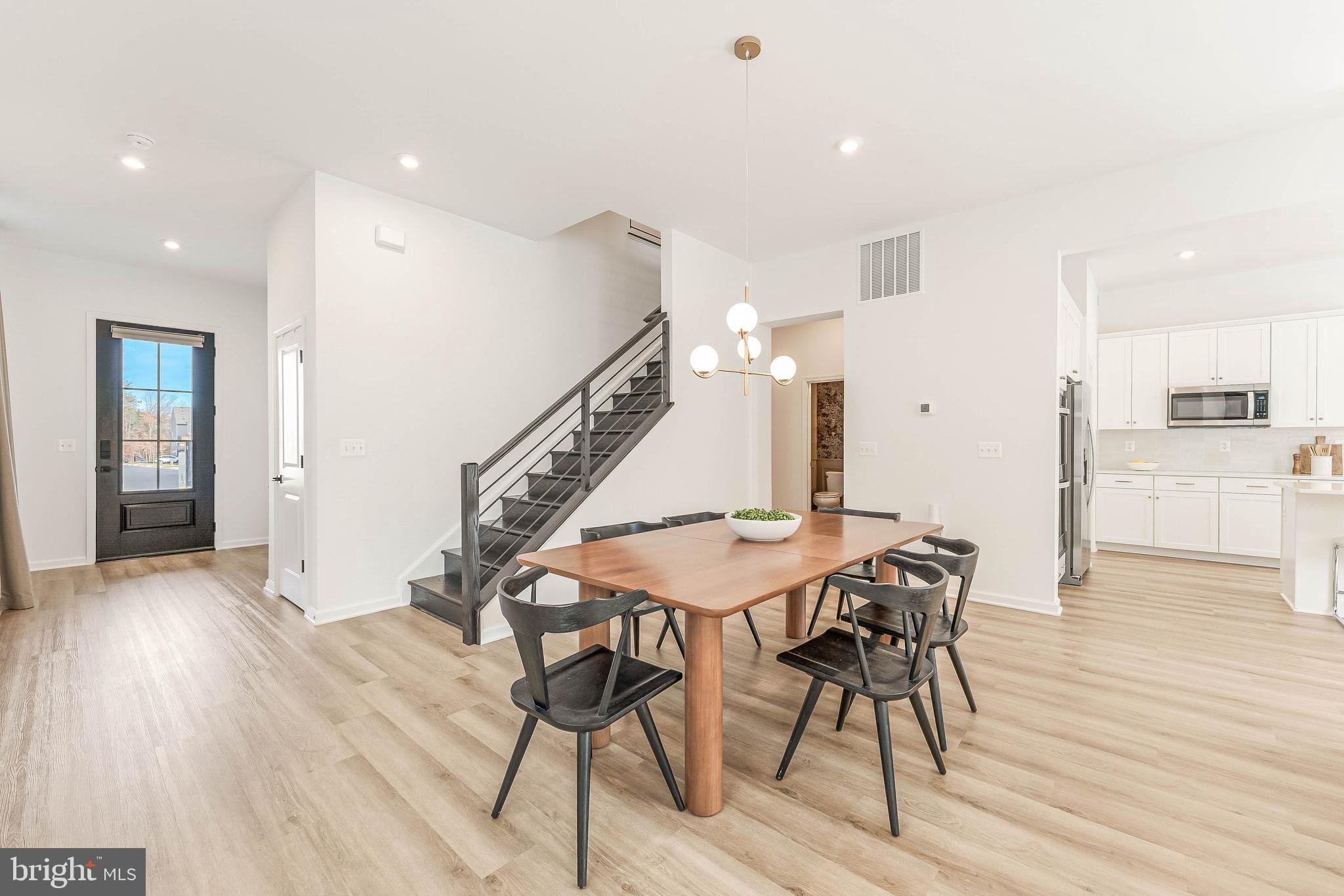 POTOMAC SHORES - Residential