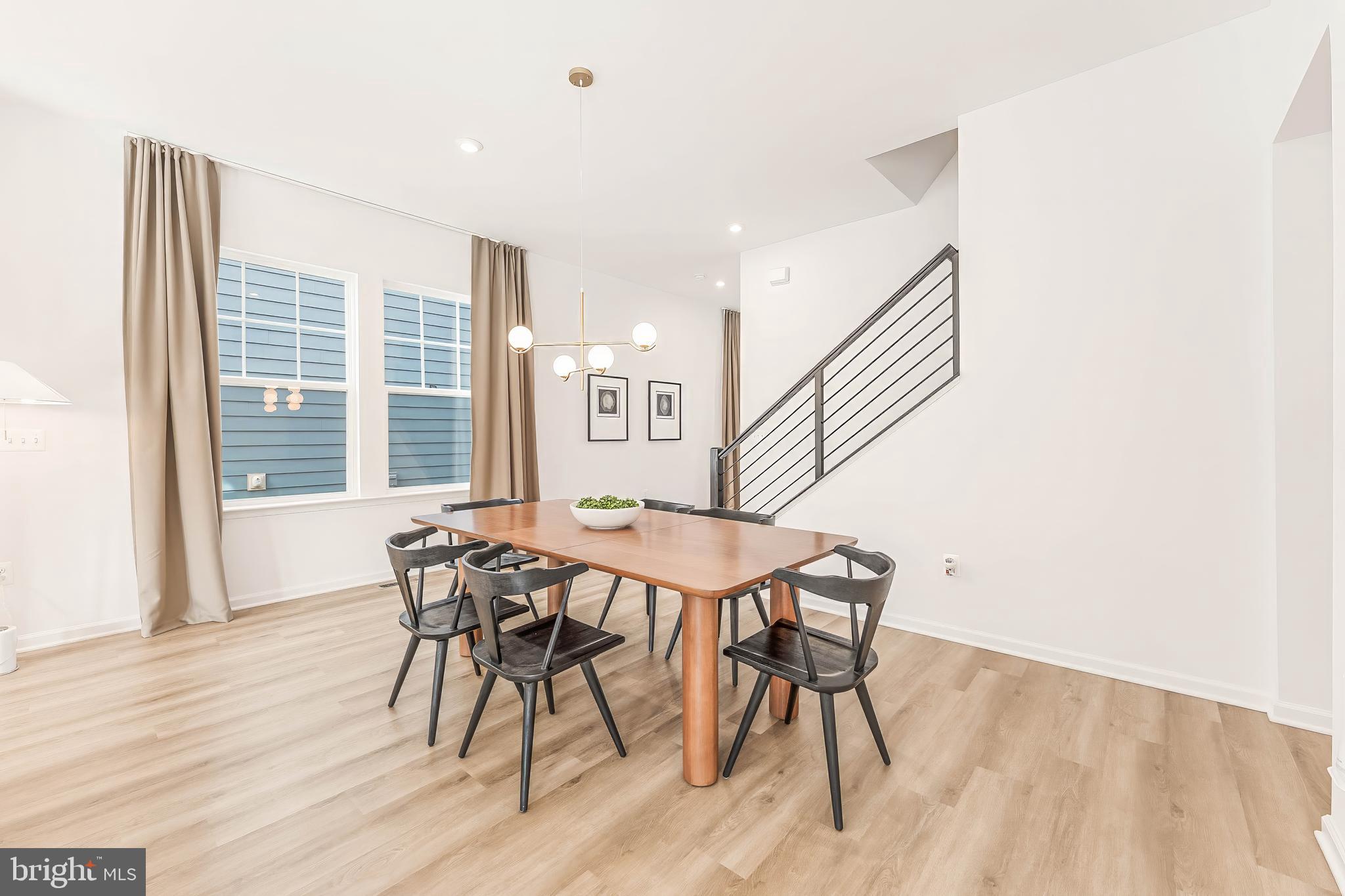 POTOMAC SHORES - Residential