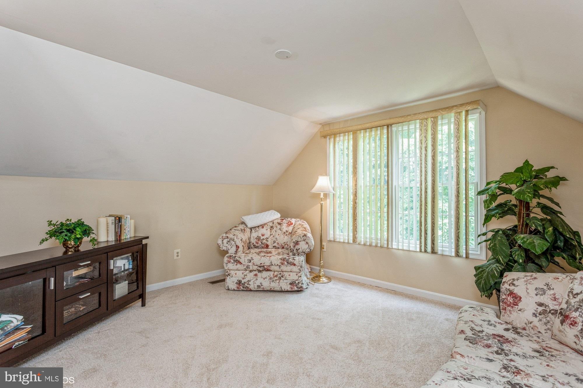 WHITEHURST - Residential