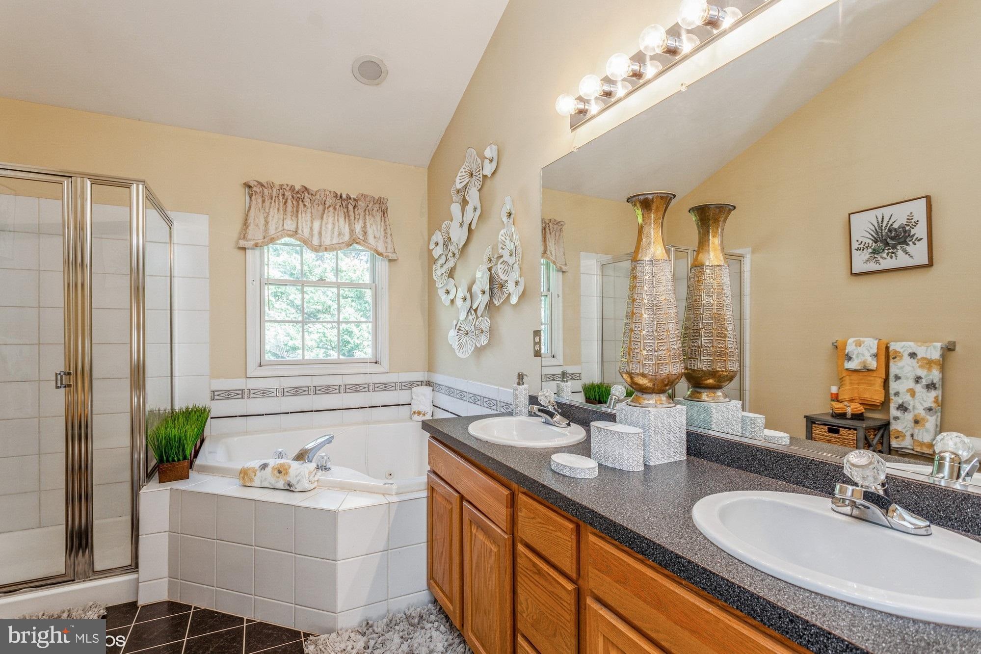 WHITEHURST - Residential