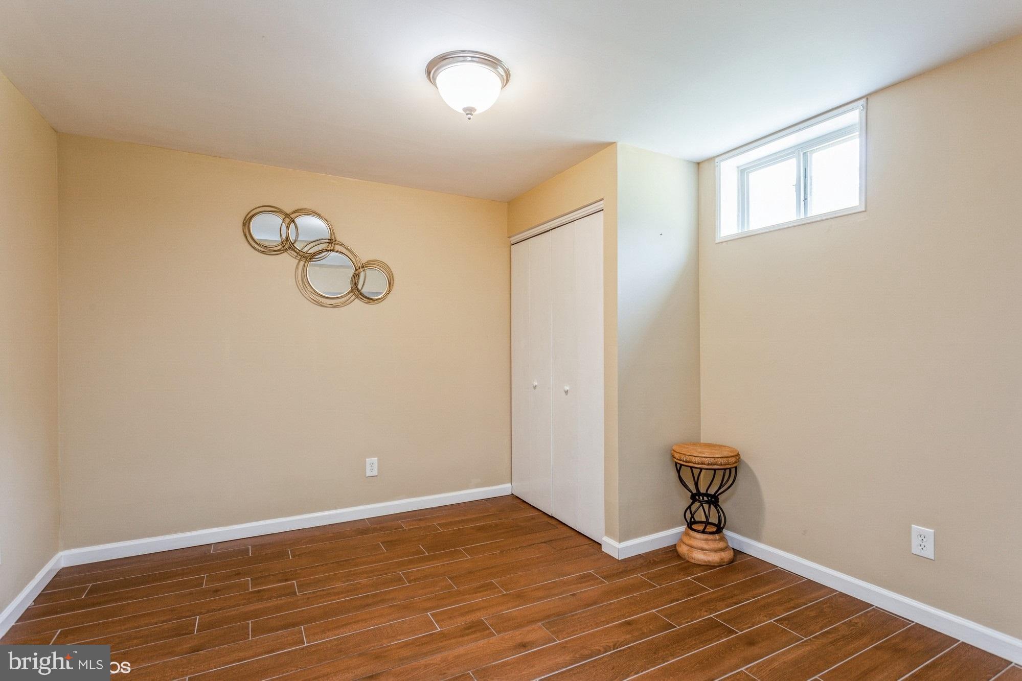 WHITEHURST - Residential