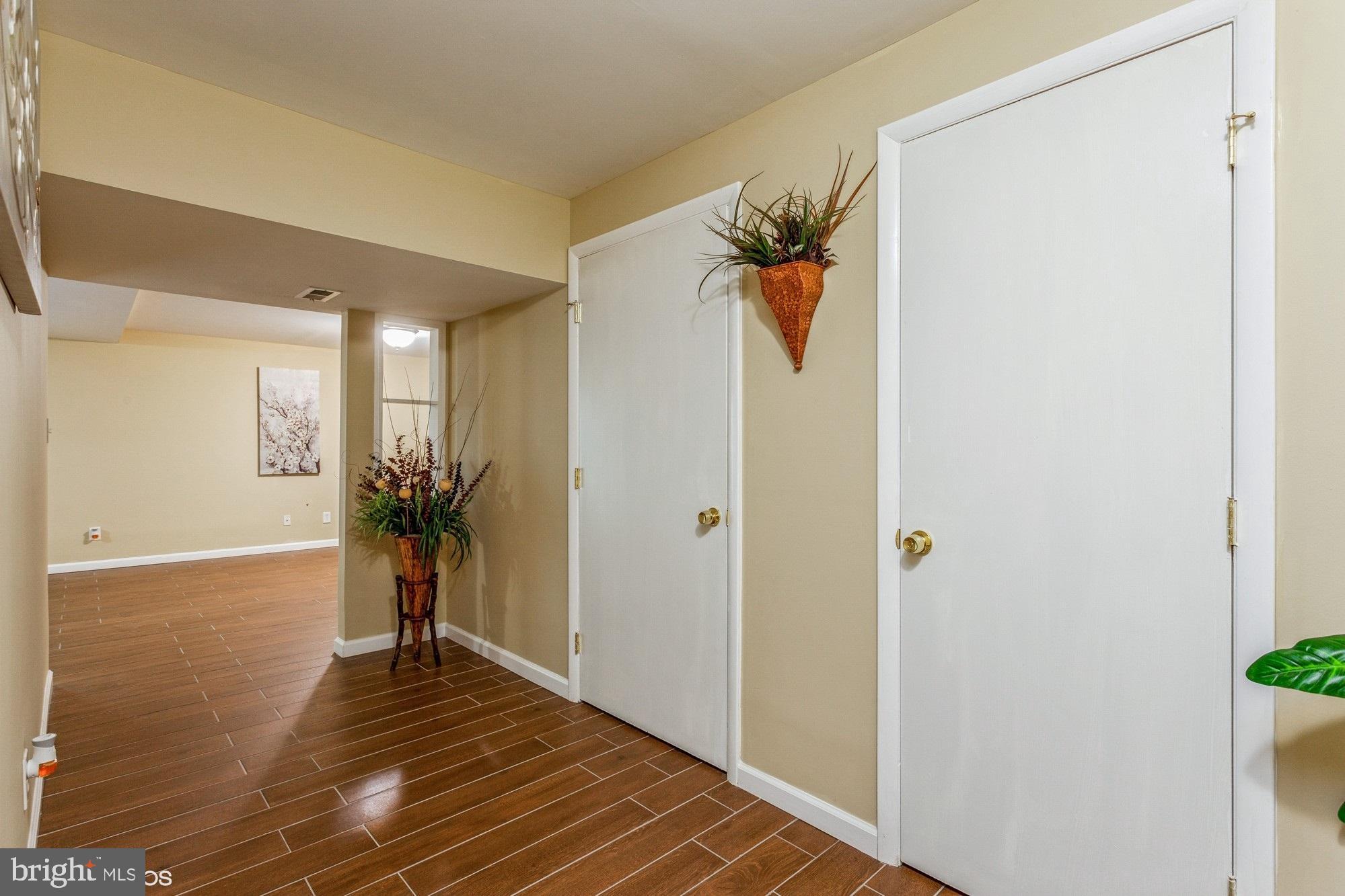 WHITEHURST - Residential