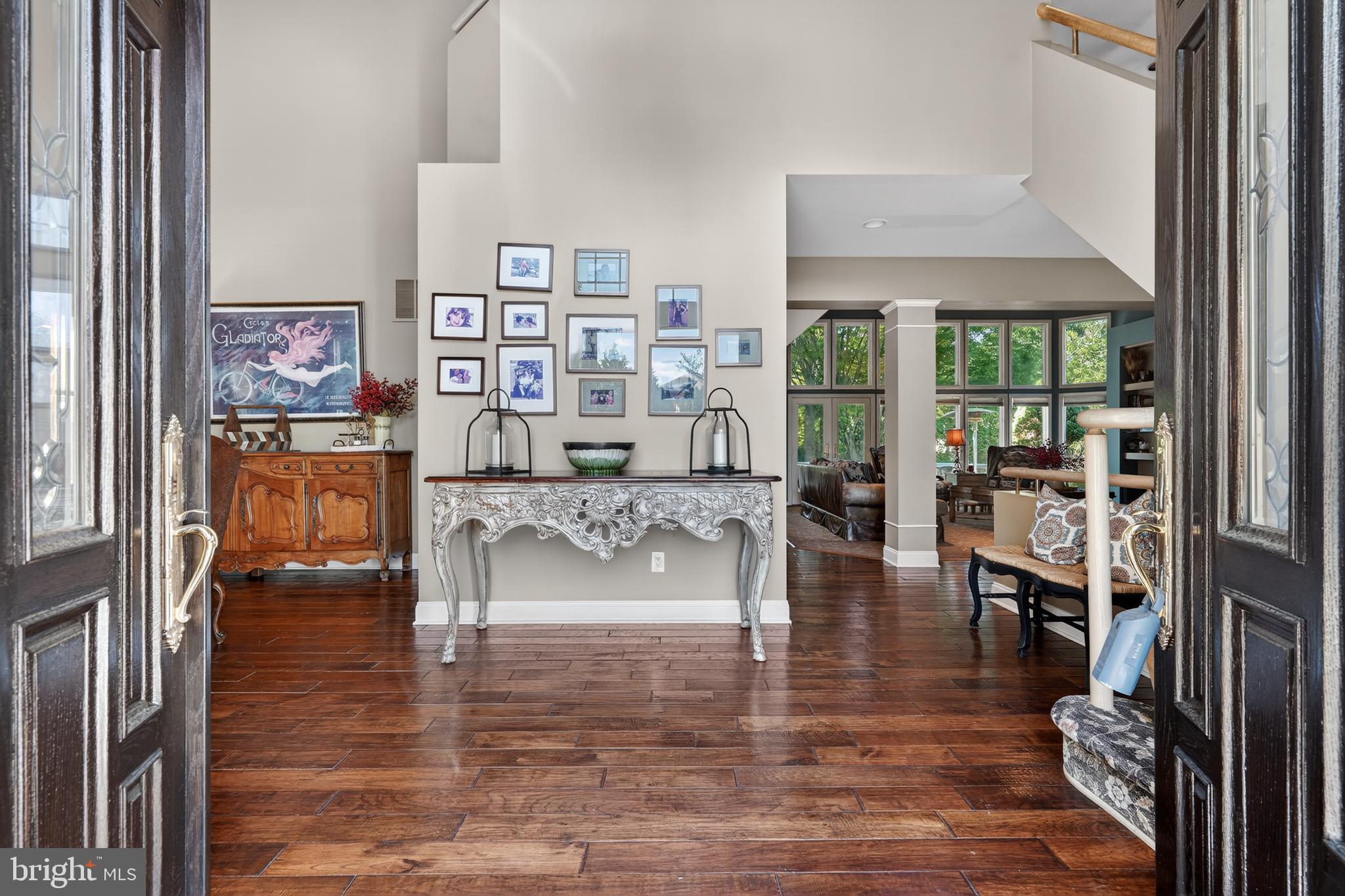 7 CAMEO COURT