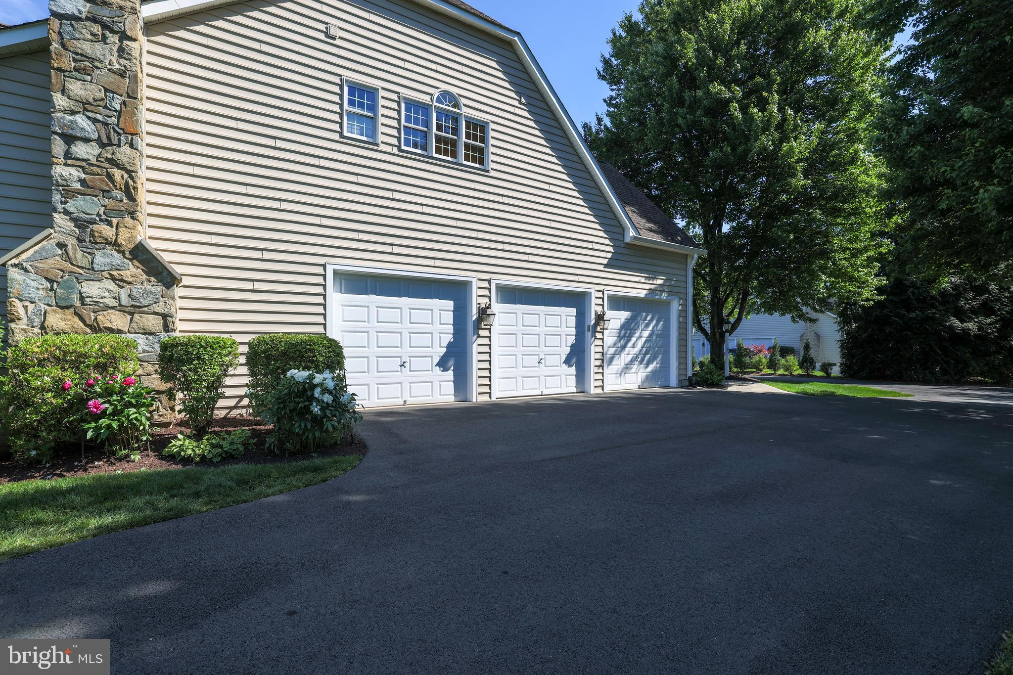 LENAH RUN - Residential