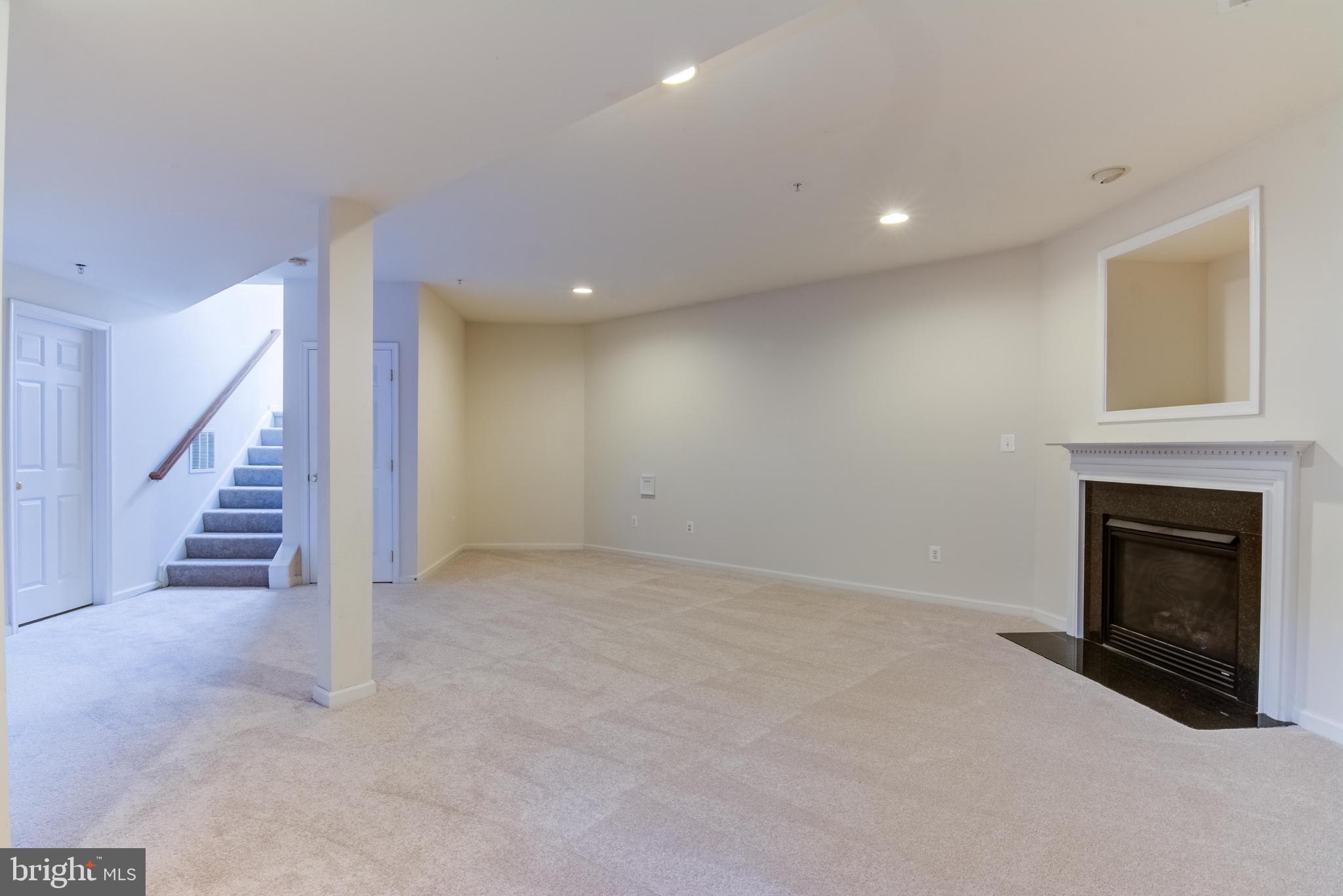 MEADOWS AT MORRIS FARM - Residential