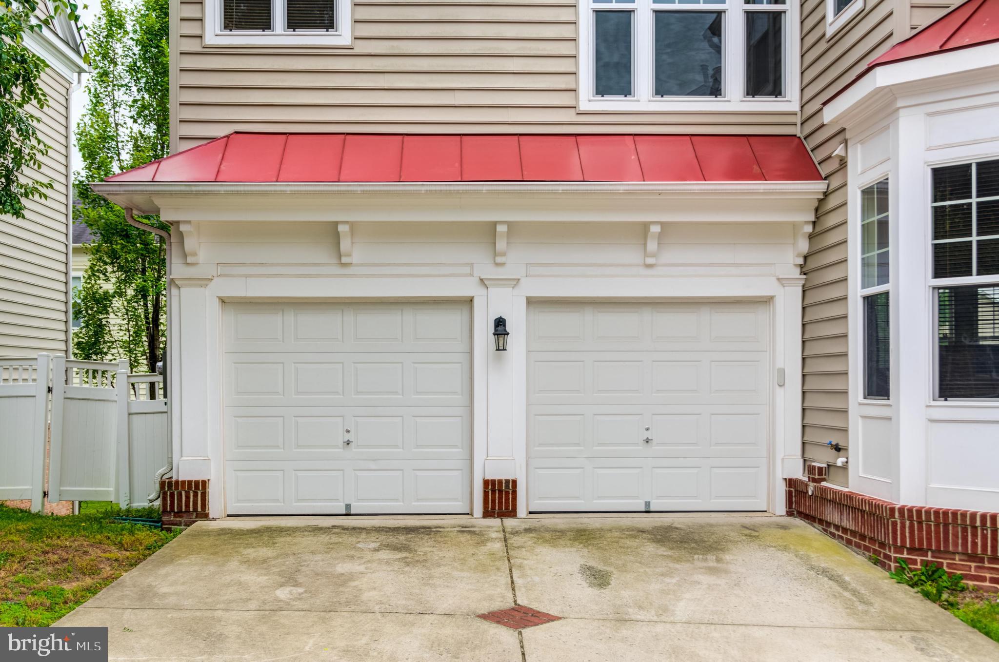 MEADOWS AT MORRIS FARM - Residential