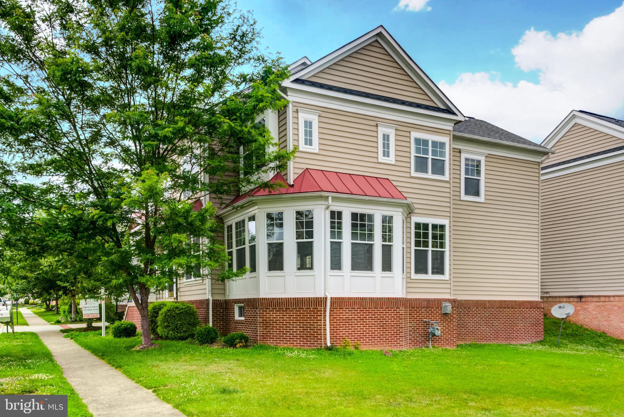 MEADOWS AT MORRIS FARM - Residential